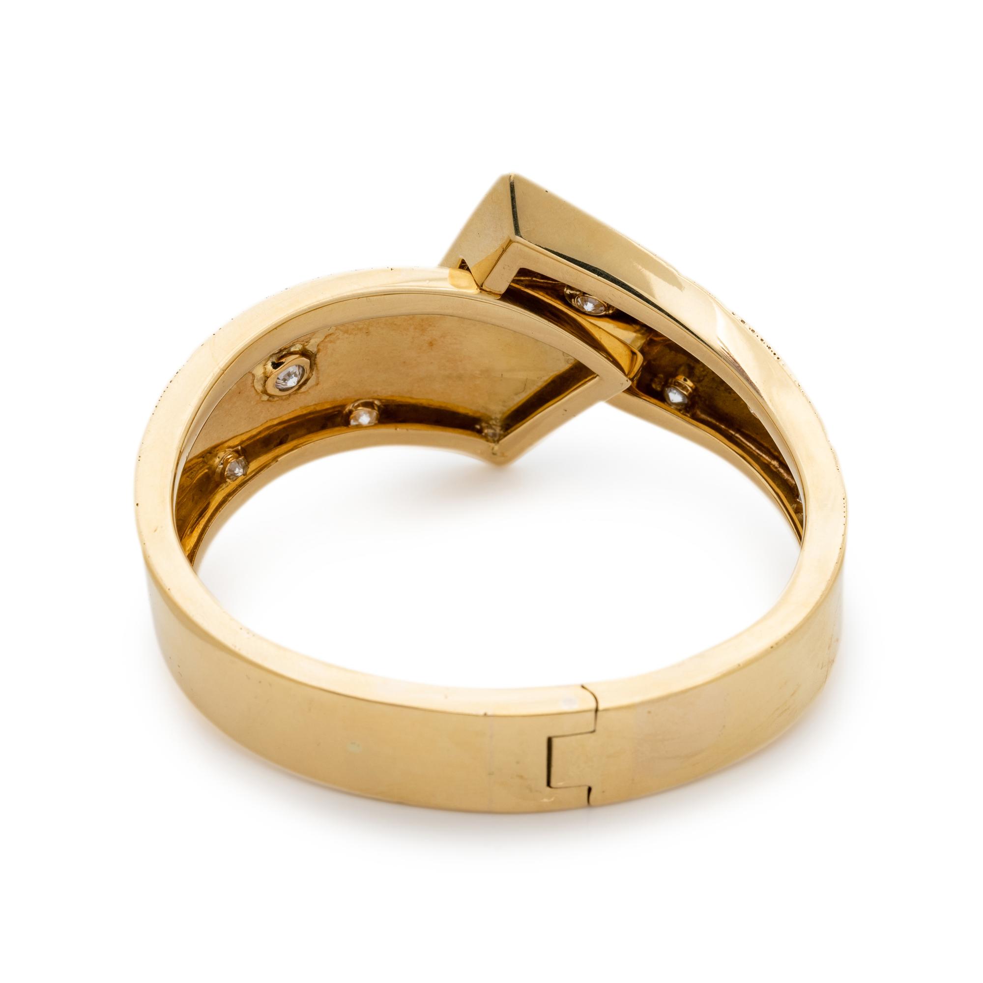 YELLOW GOLD AND DIAMOND BANGLE BRACELET