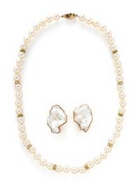 COLLECTION OF CULTURED PEARL JEWELRY