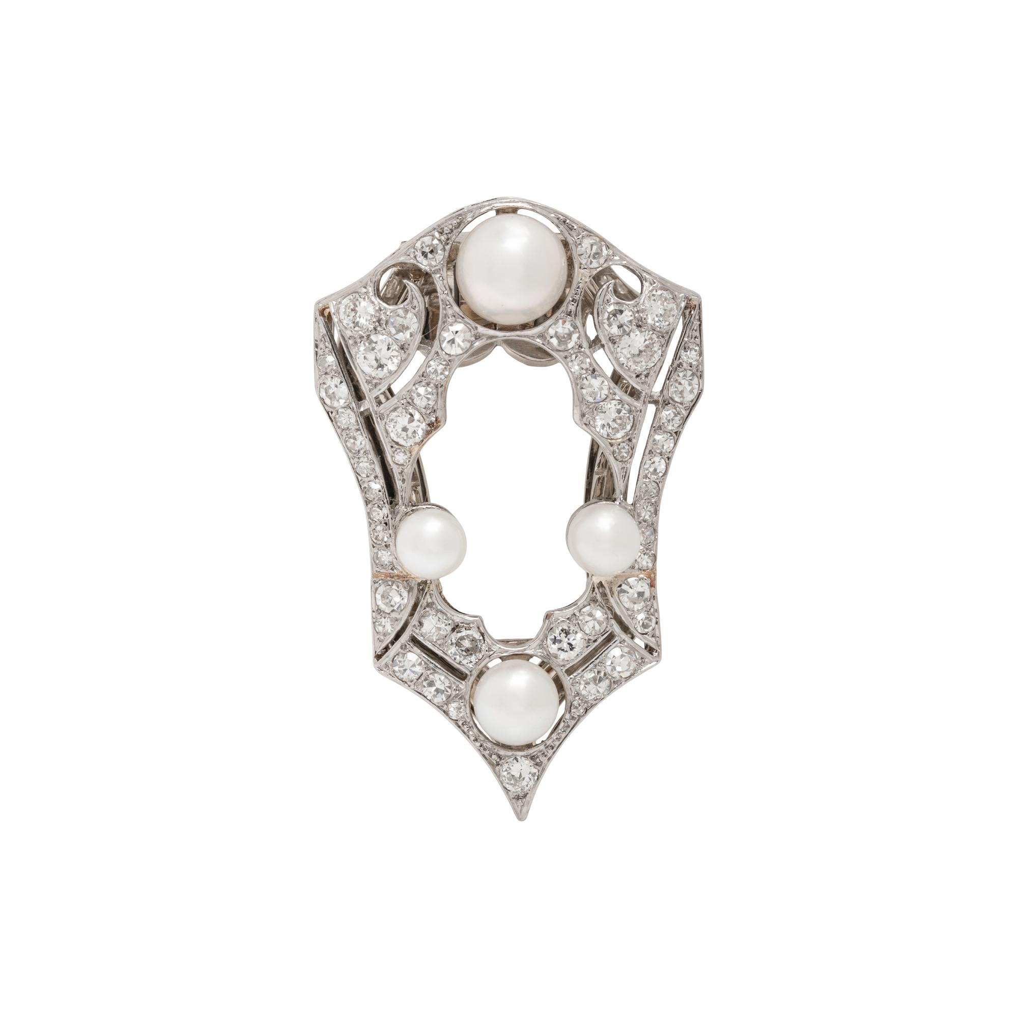 CULTURED PEARL AND DIAMOND FUR CLIP