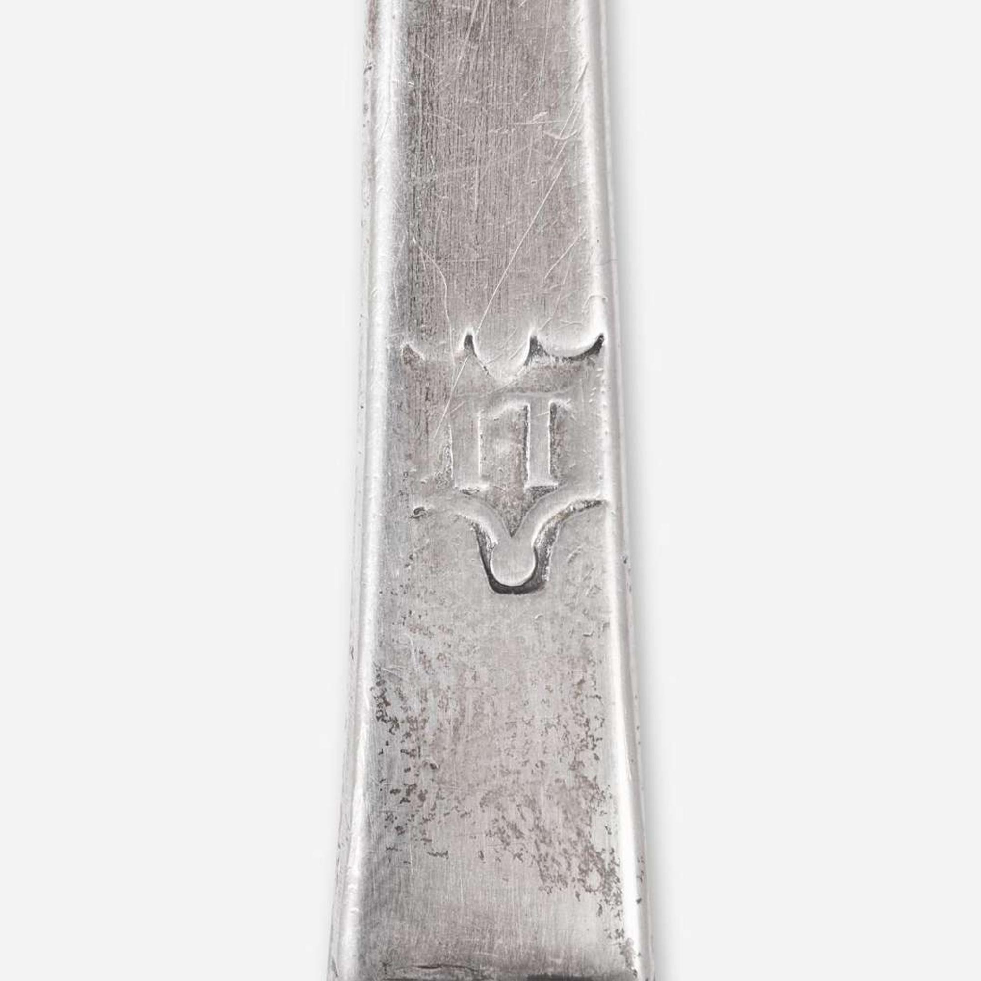 A silver tablespoon John Tanner (1713-1785), Newport, RI, circa 1735
