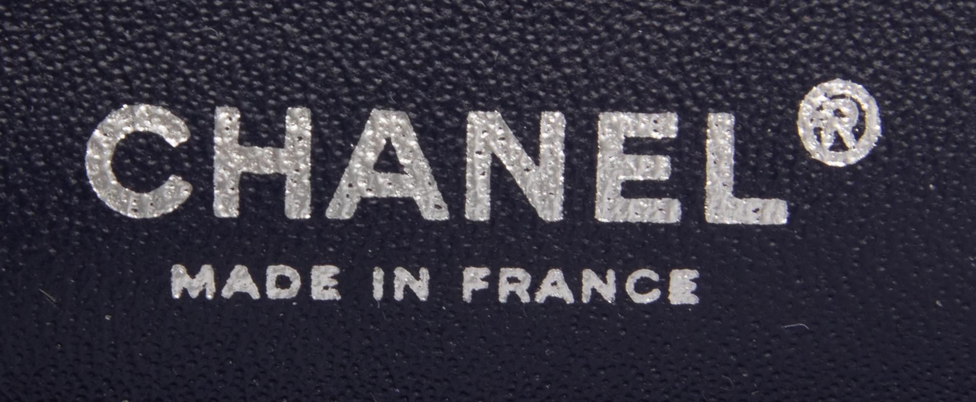 CHANEL, NAVY PATENT DOUBLE FLAP BAG
