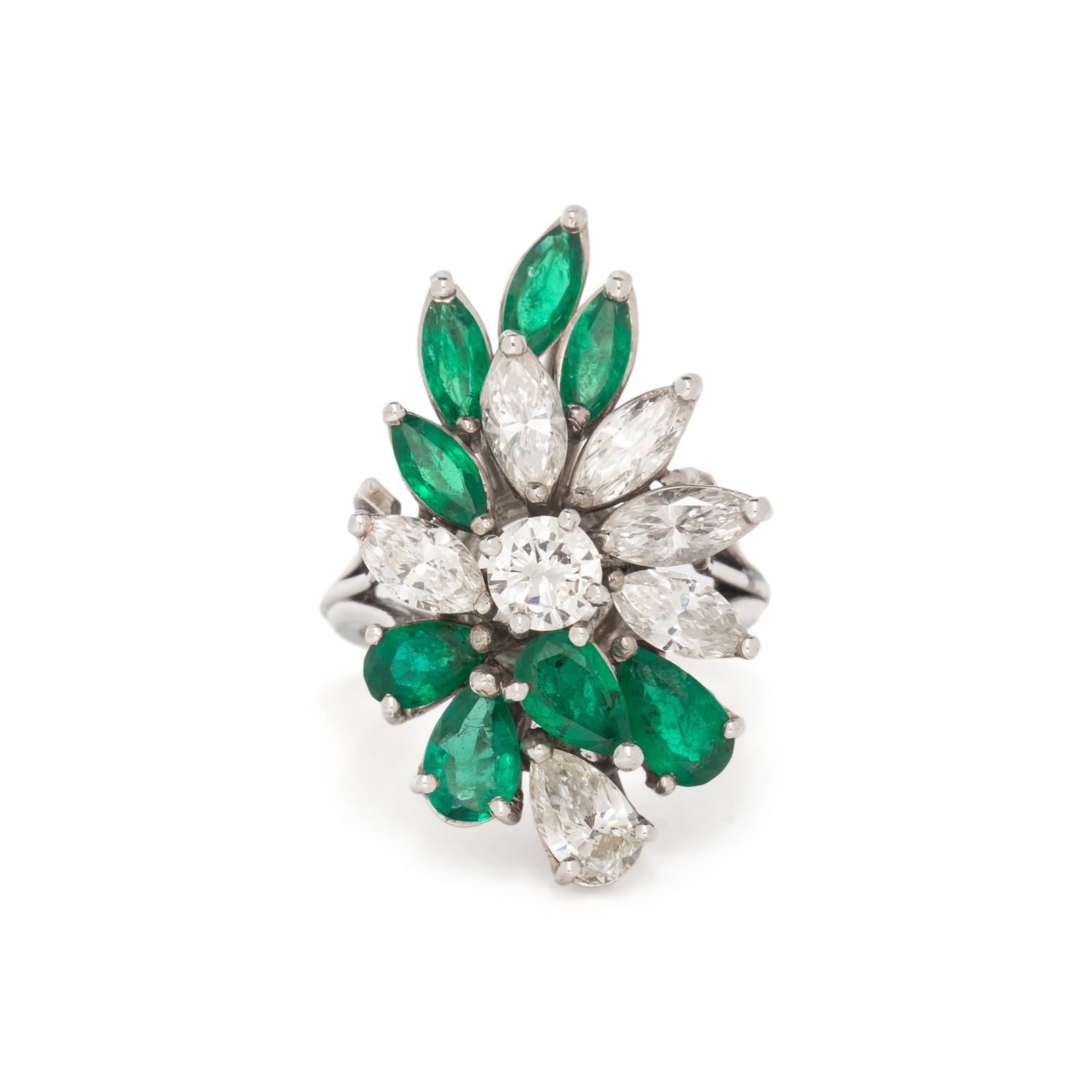 EMERALD AND DIAMOND CLUSTER RING