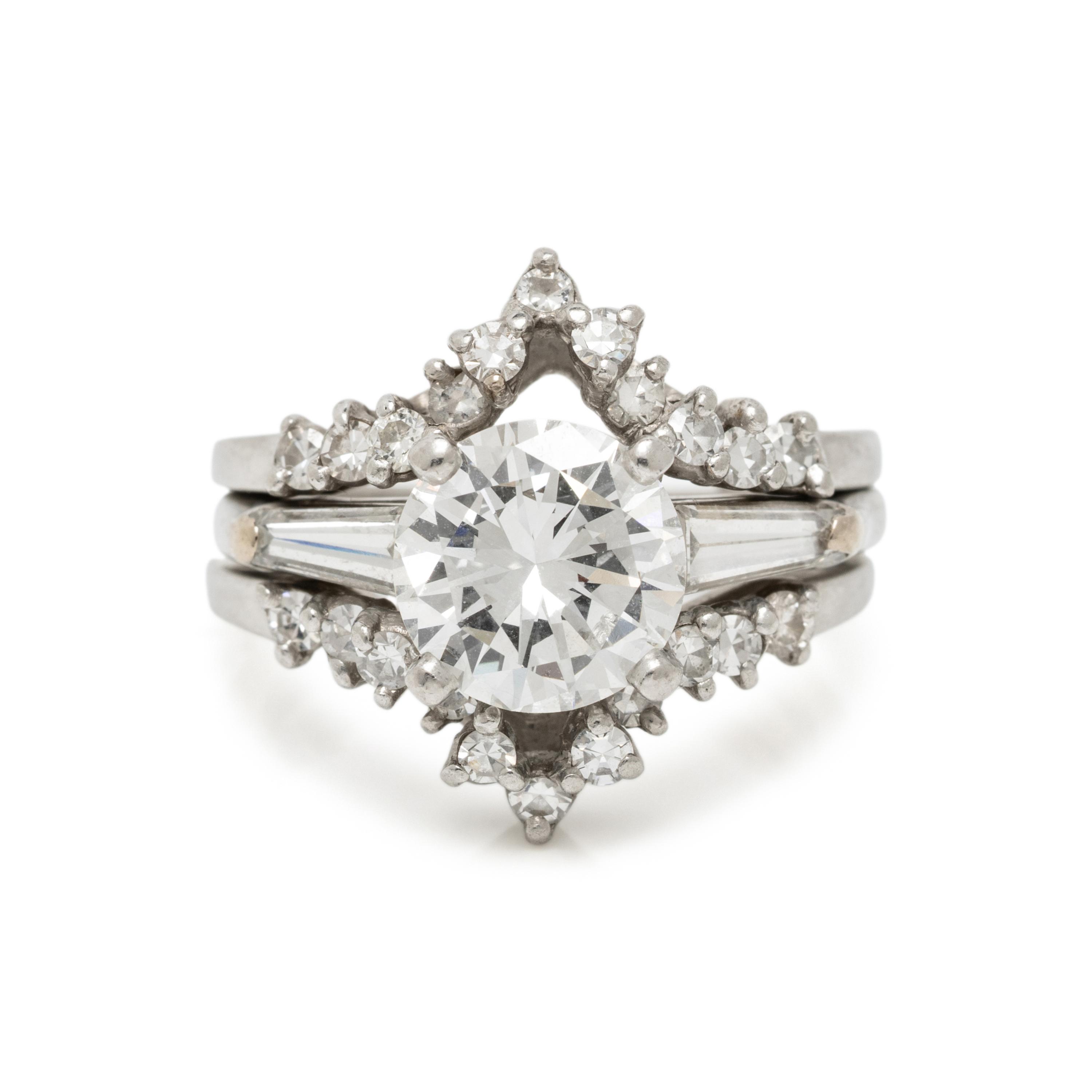 DIAMOND AND PLATINUM RING WITH JACKET