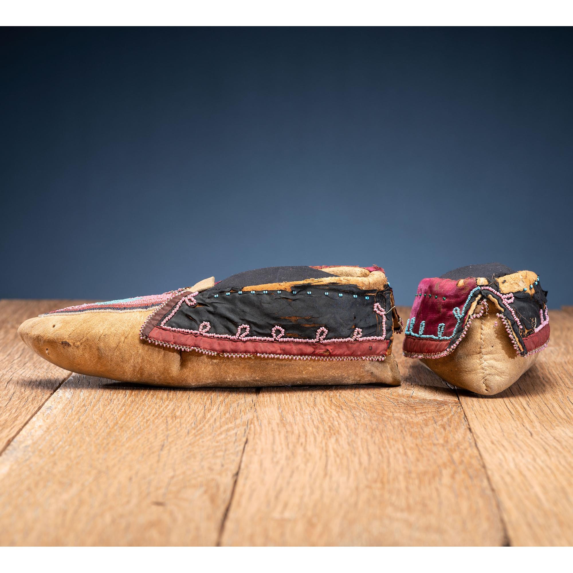 Lenape Beaded Hide Moccasins