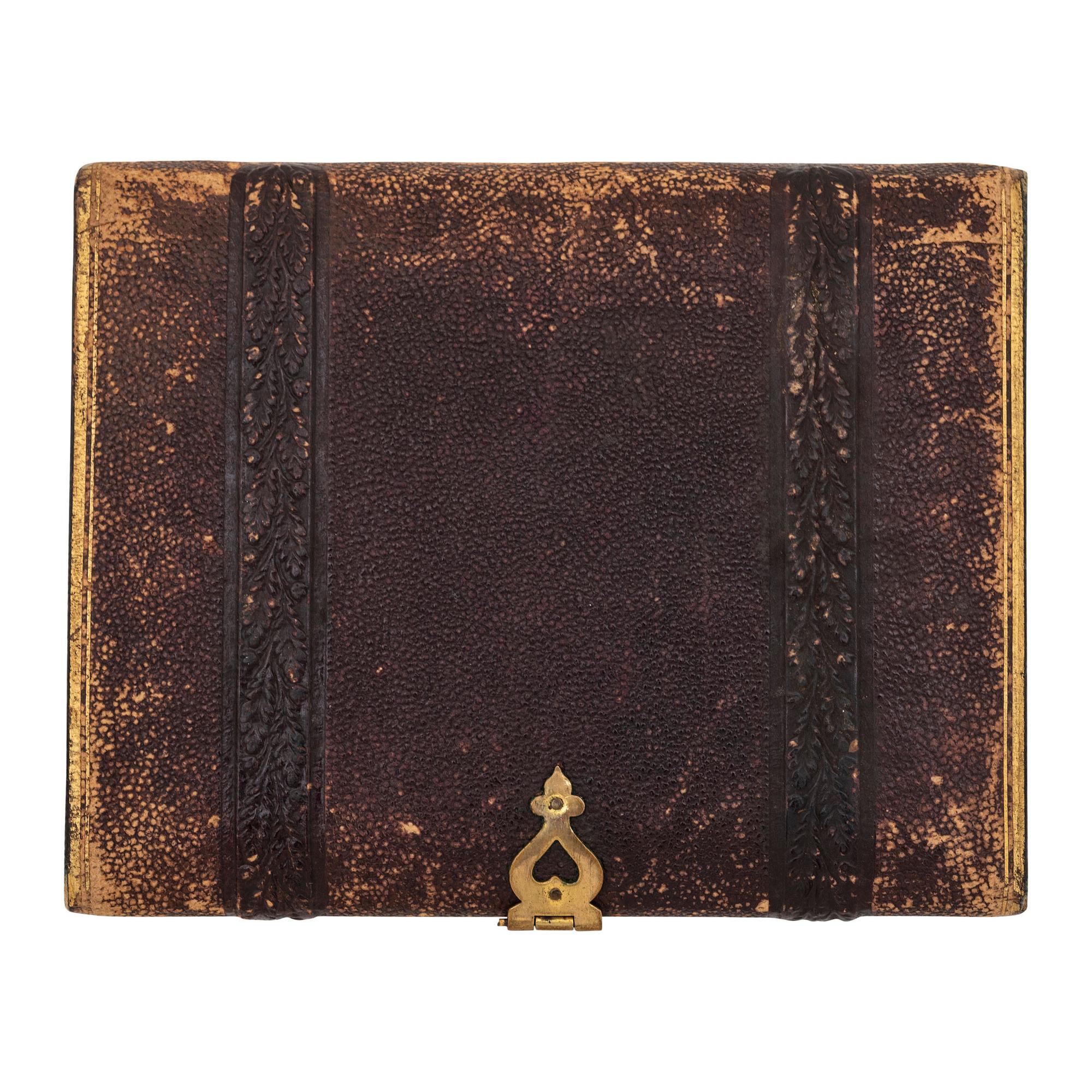 Pair of Artillery 1st Lieutenant's Shoulder Straps & Bullion 1st Artillery Insignia in Half of a Tintype Case