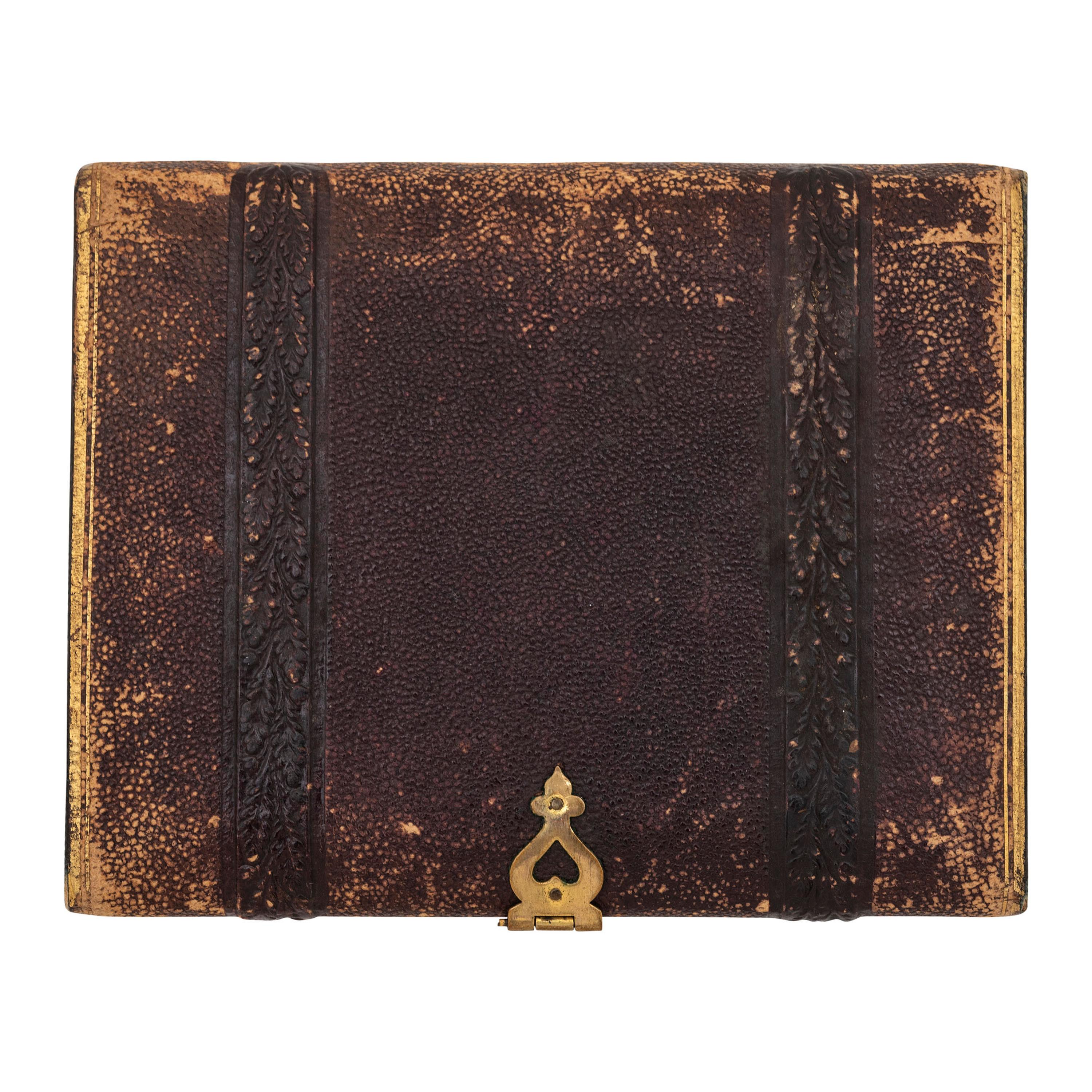 Pair of Artillery 1st Lieutenant's Shoulder Straps & Bullion 1st Artillery Insignia in Half of a Tintype Case