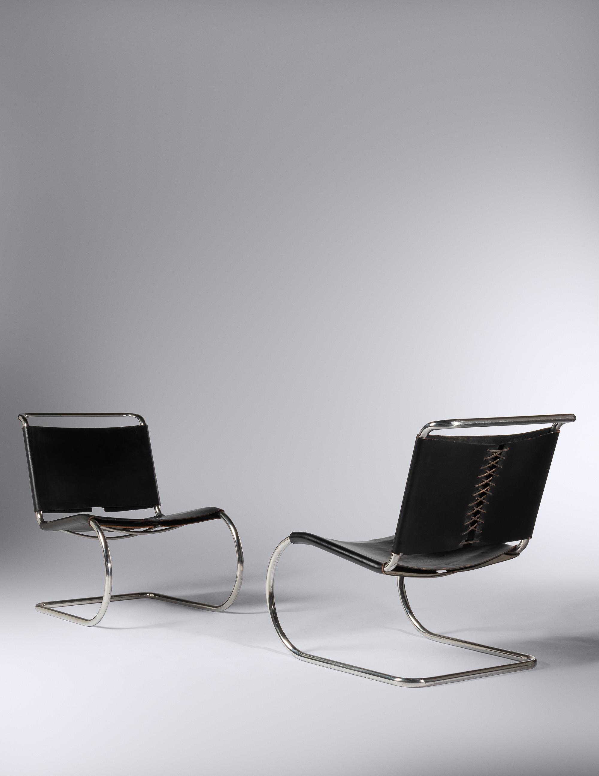 Pair of MR30 Lounge Chairs Knoll Associates, USA