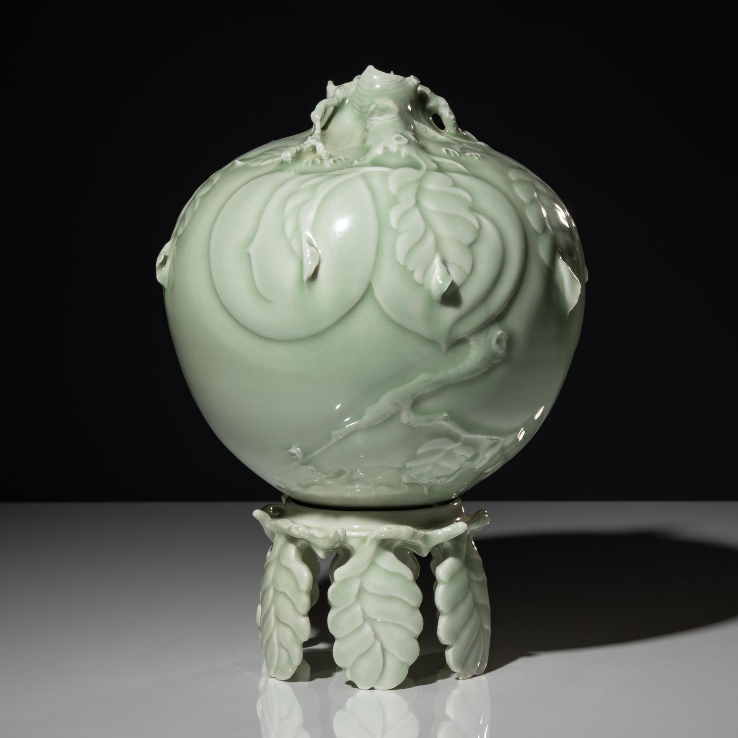 Celadon vessel on stand, 1992