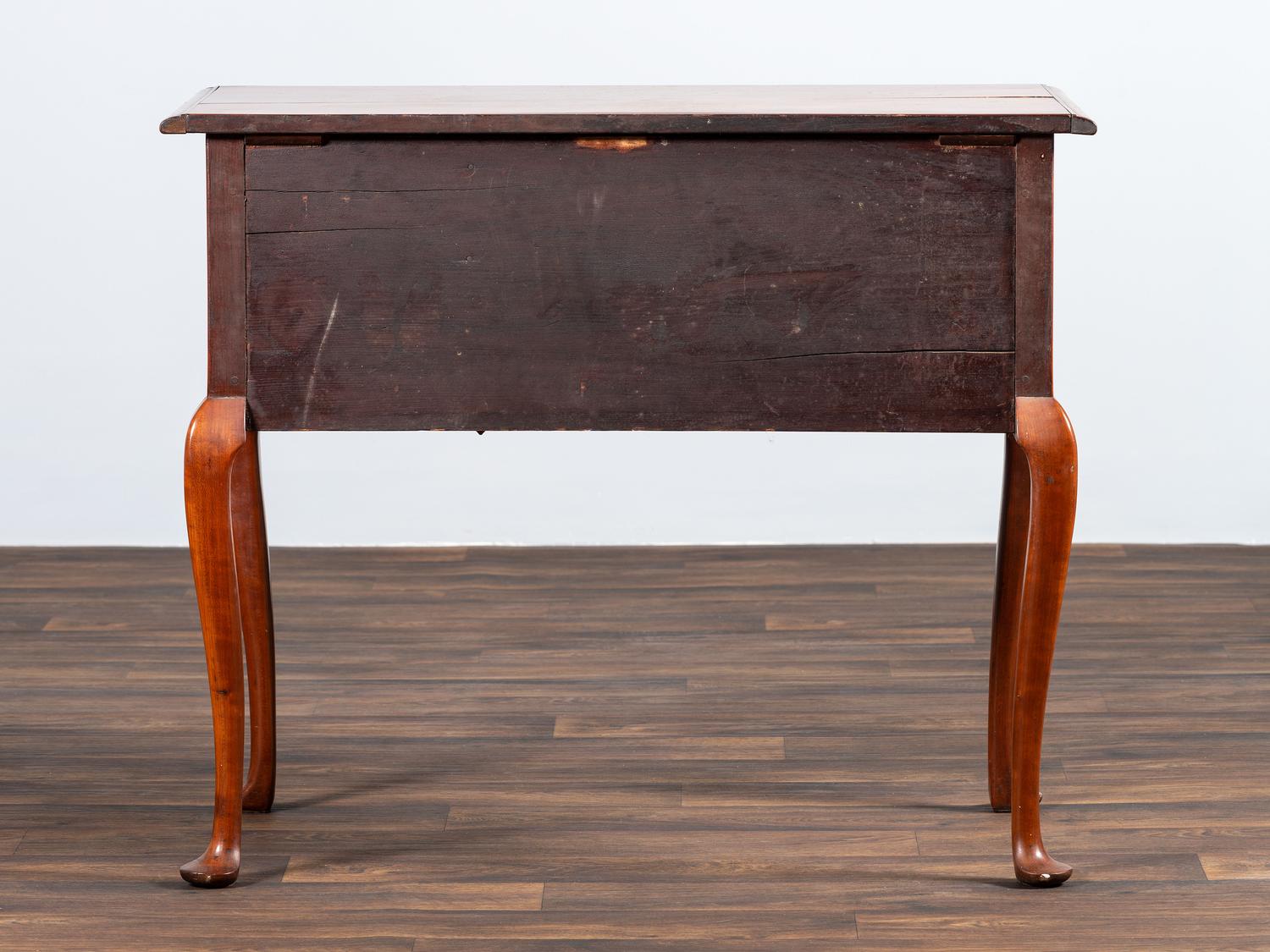 A Queen Anne Fan Carved Cherrywood Dressing Table