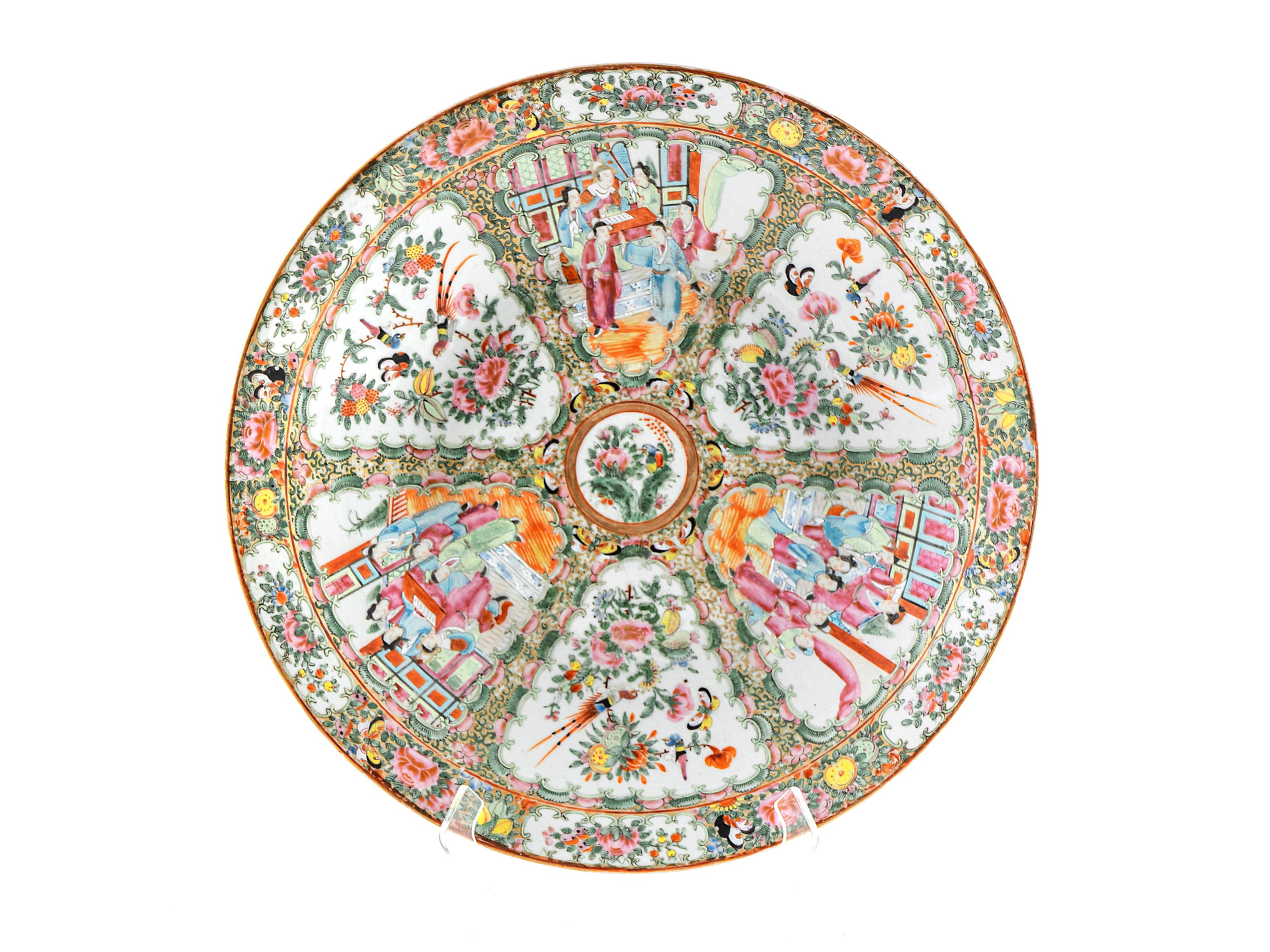 A Chinese Export Famille Rose Porcelain Charger — 19TH CENTURY