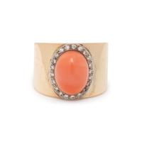 YELLOW GOLD, CORAL AND DIAMOND RING