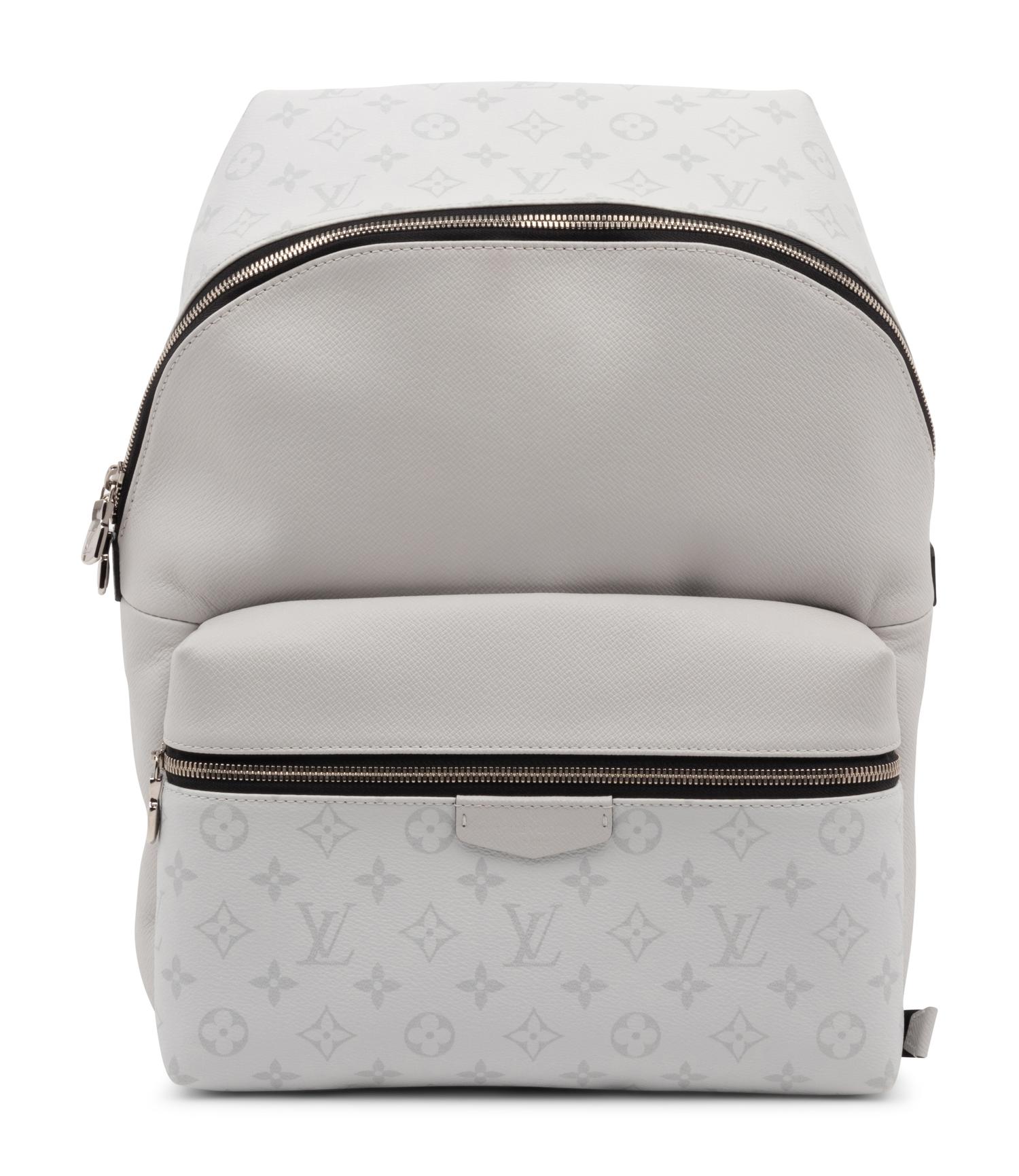 Louis Vuitton Discovery Backpack PM in Taiga Monogram Coated Canvas, Blanc, 2019