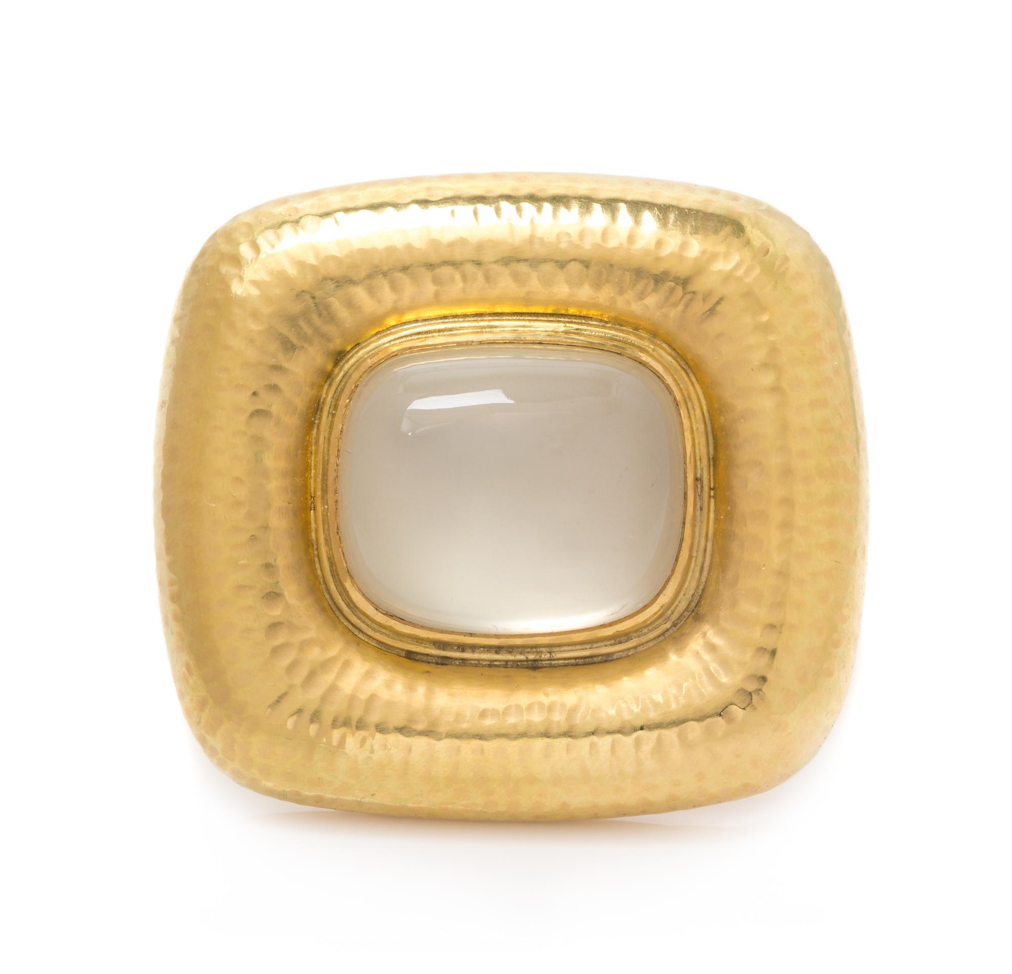 A Yellow Gold and Moonstone Pendant/Brooch, ALOPA, 31.30 dwts.