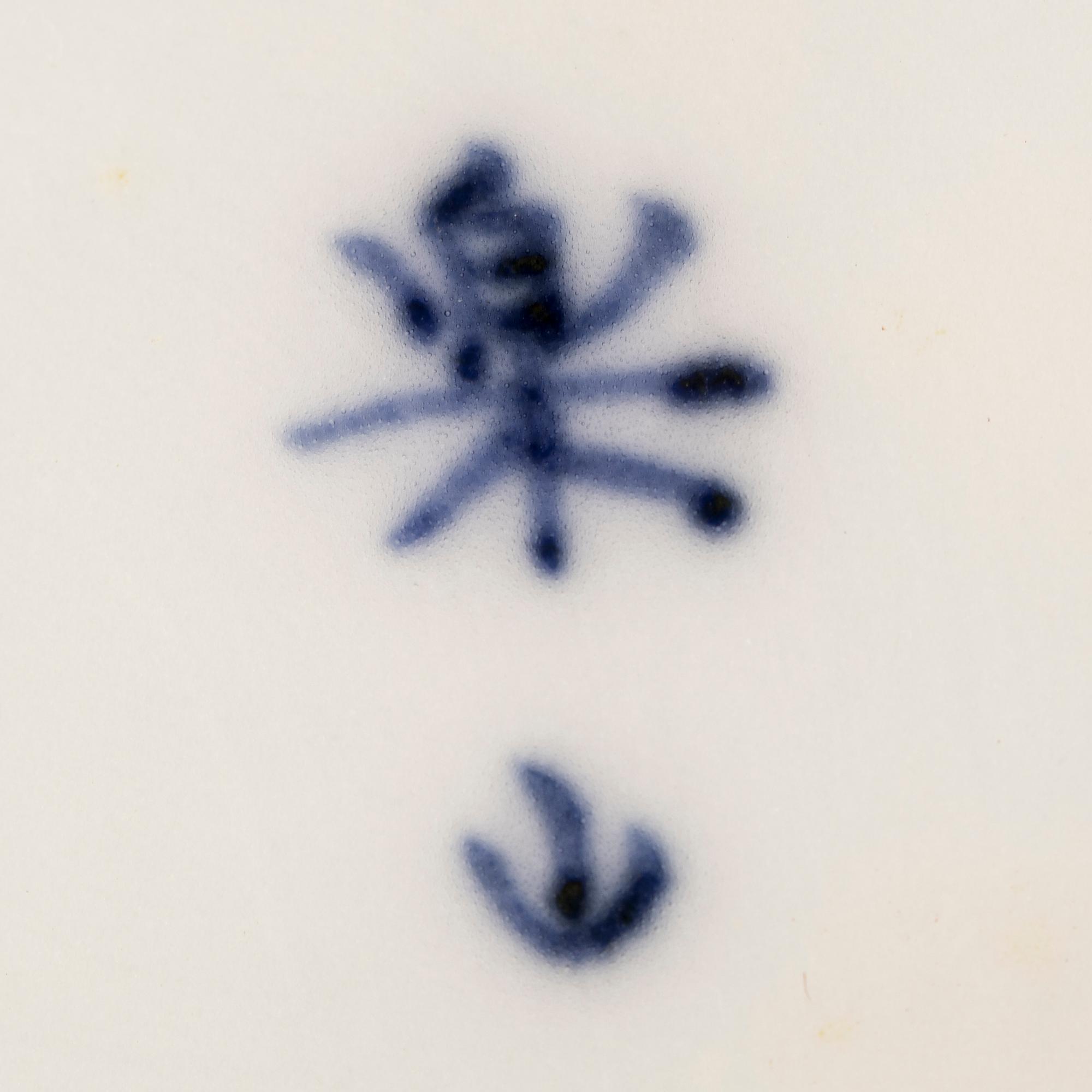 20 Japanese Blue and White Porcelain Plates