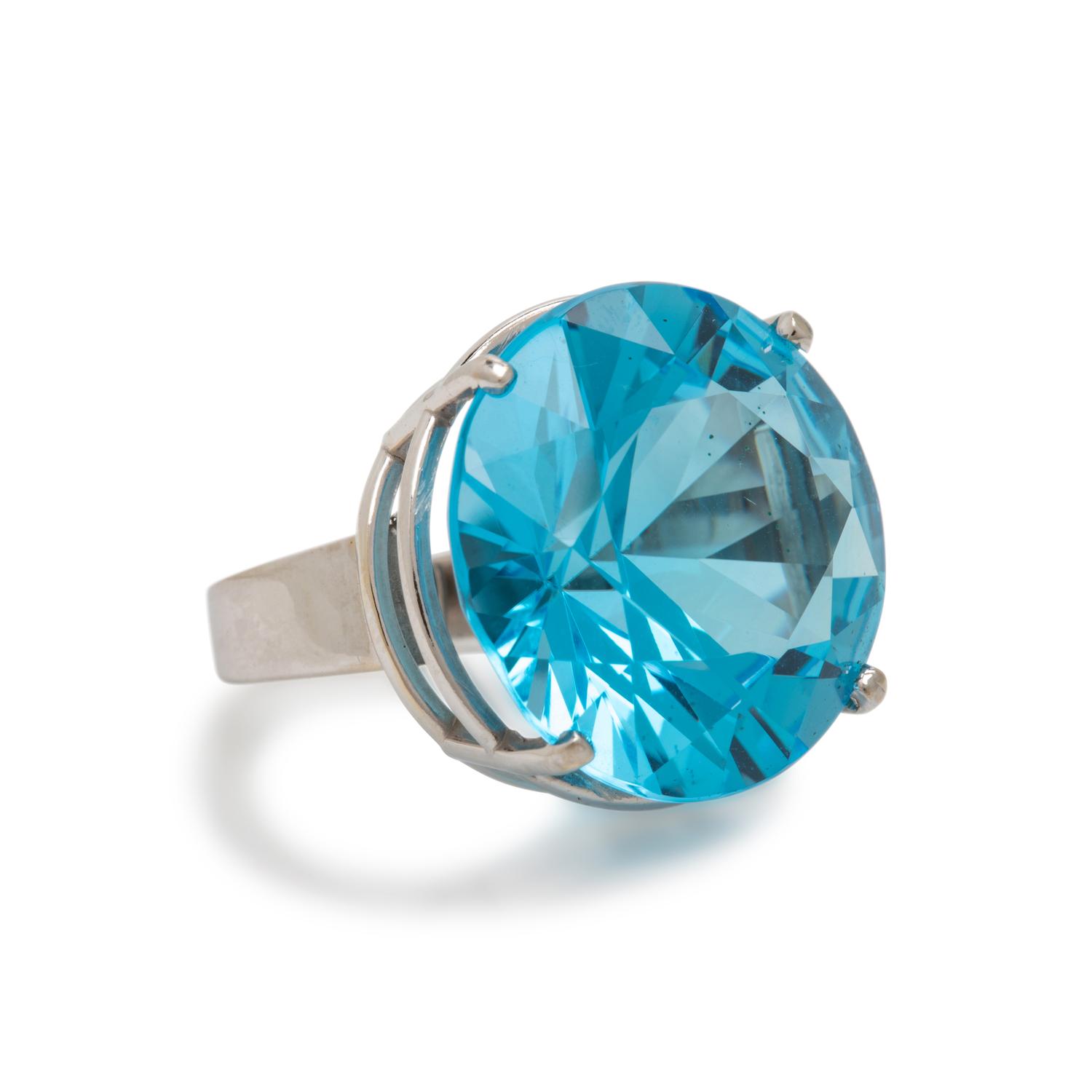 Blue Topaz and White Gold Ring