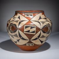 Acoma Polychrome Pottery Jar