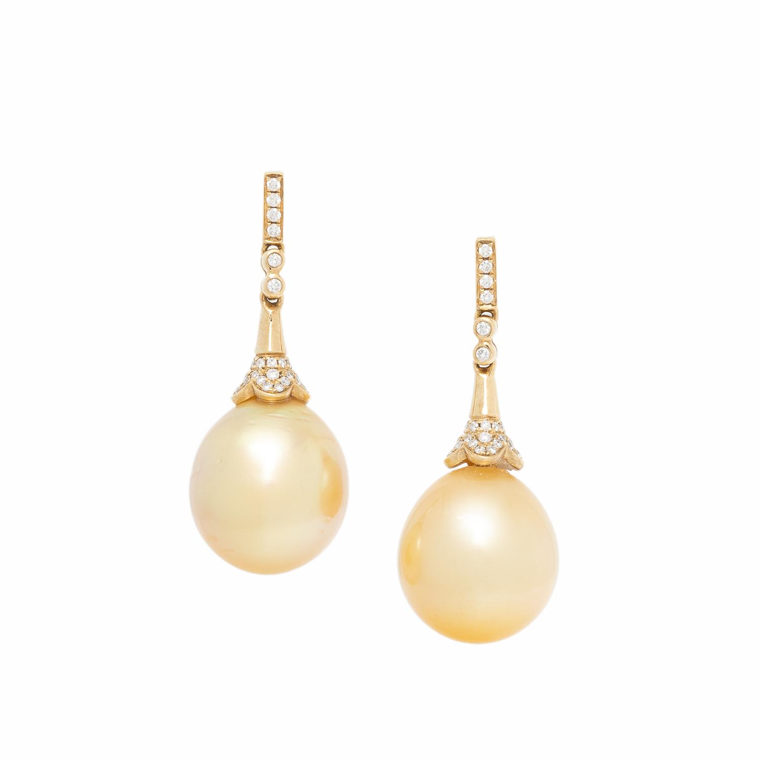 HAKIMOTO, CULTURED GOLD PEARL, DIAMOND, AND YELLOW GOLD EARRINGS