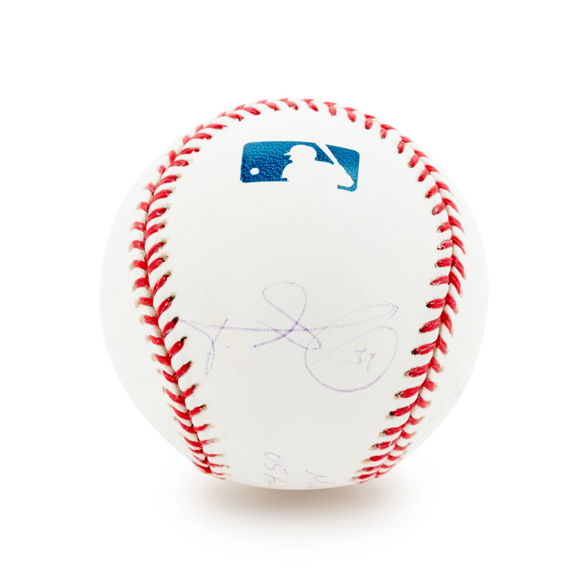 A Group of 13 2005 Chicago White Sox World Series Champion Signed Autograph Items (Steiner)
