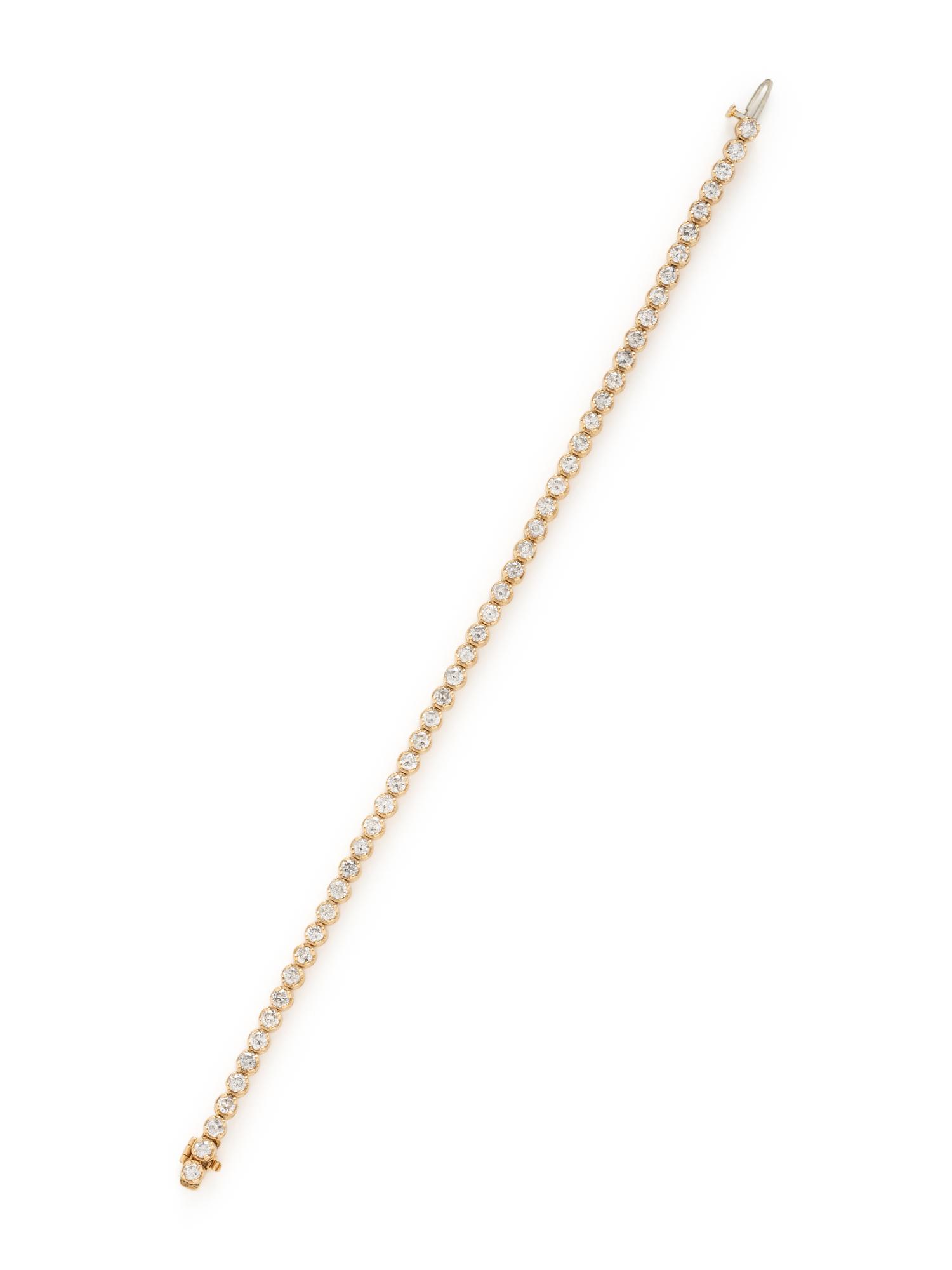YELLOW GOLD AND DIAMOND LINE BRACELET