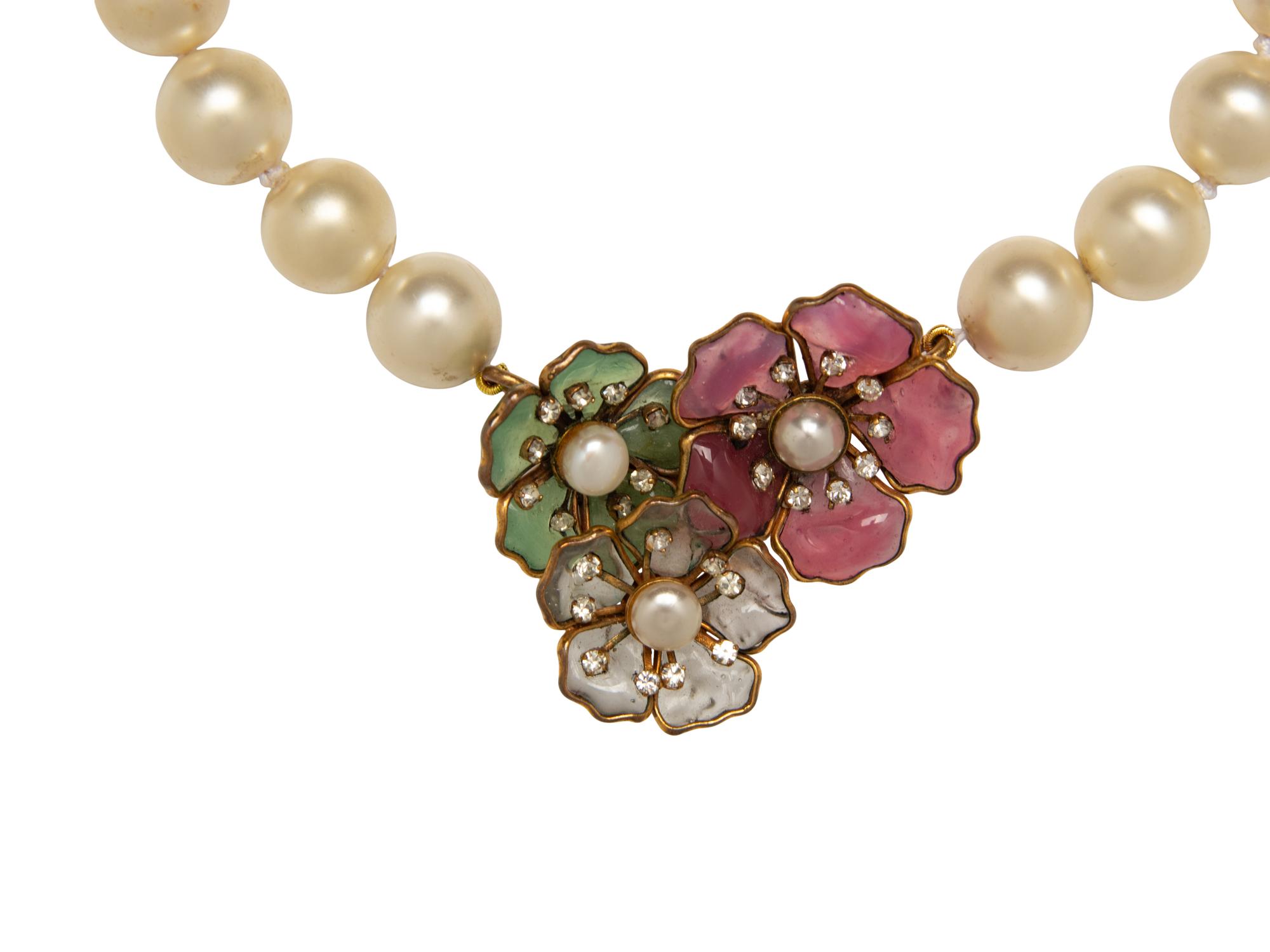 CHANEL, GRIPOIX CAMELLIA CHOKER