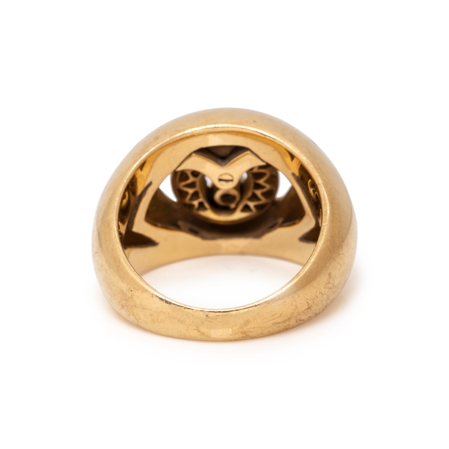BULGARI, YELLOW GOLD AND DIAMOND 'ABBRACCIO' RING