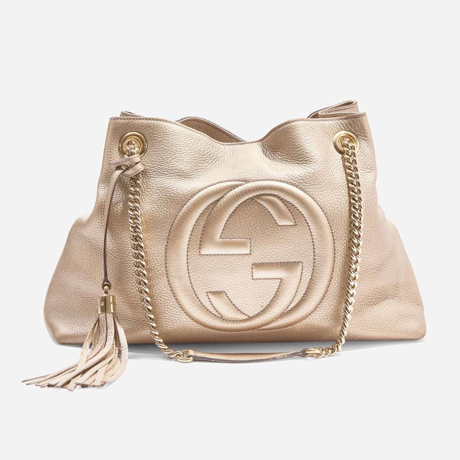 A Gold Gucci Pebbled Calfskin Soho Chain Shoulder Bag Gucci