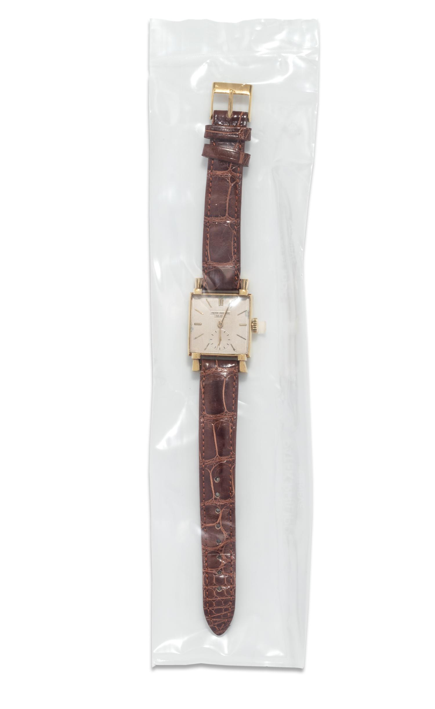 PATEK PHILIPPE, 18K YELLOW GOLD REF. 2490 WRISTWATCH, CIRCA 1951