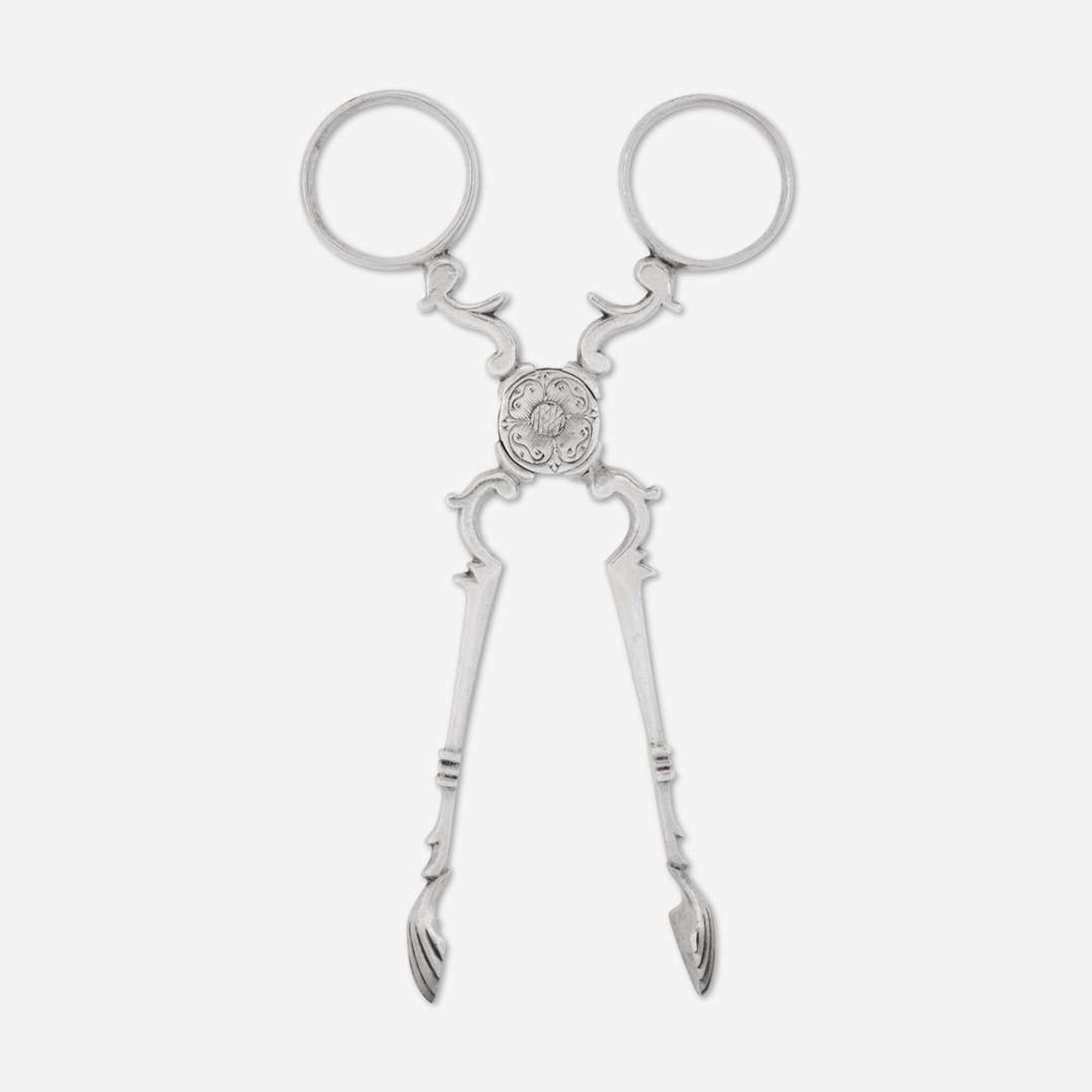 A silver sugar nips William Breed (1719-1762), Boston, MA, circa 1750