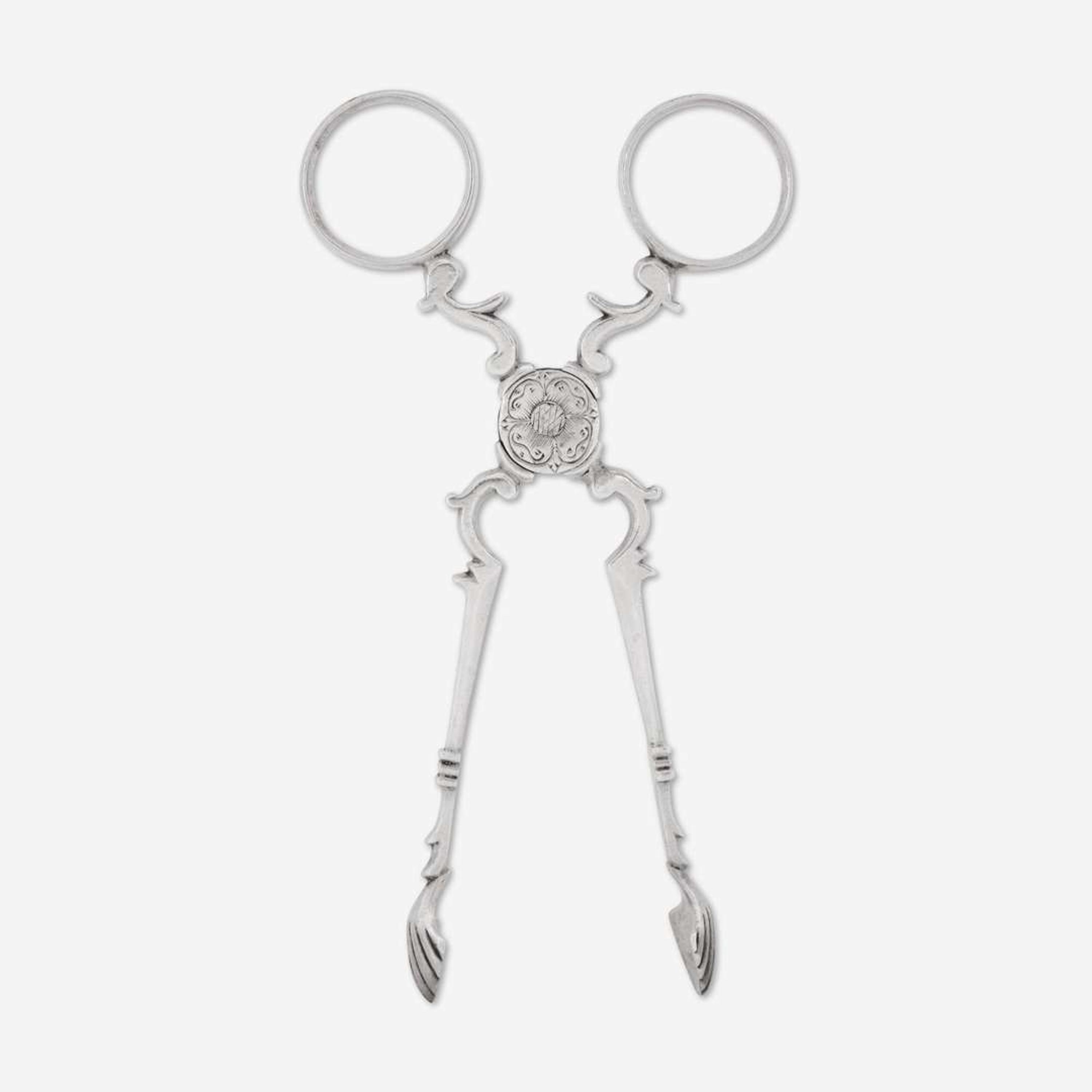 A silver sugar nips William Breed (1719-1762), Boston, MA, circa 1750