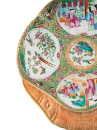 Five Rose Medallion Porcelain Articles