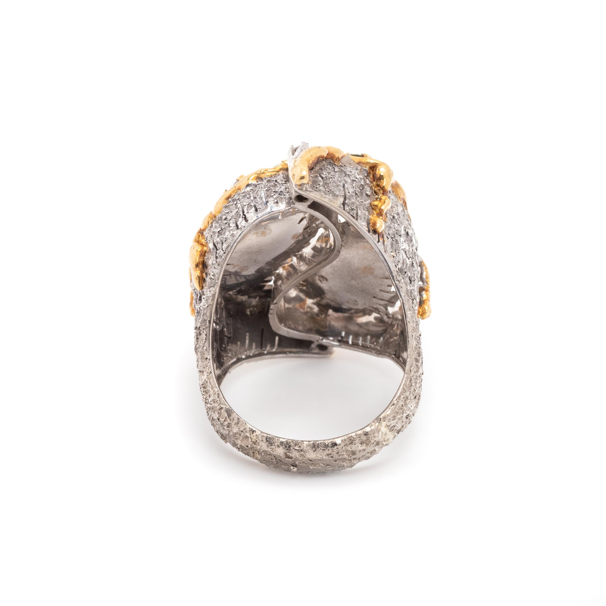 CHARLES DE TEMPLE, MODERNIST, DIAMOND AND PERIDOT RING