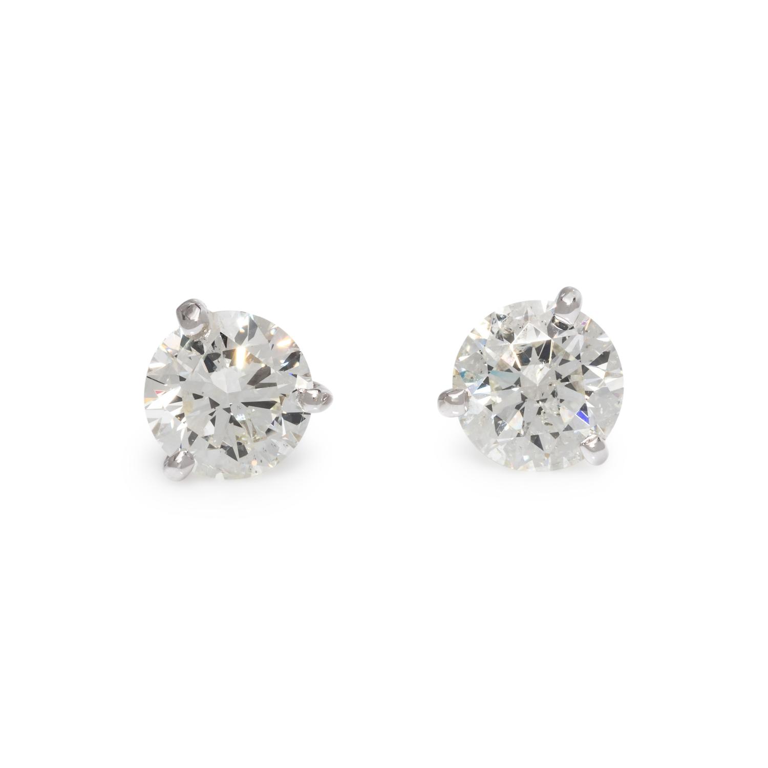 DIAMOND STUD EARRINGS
