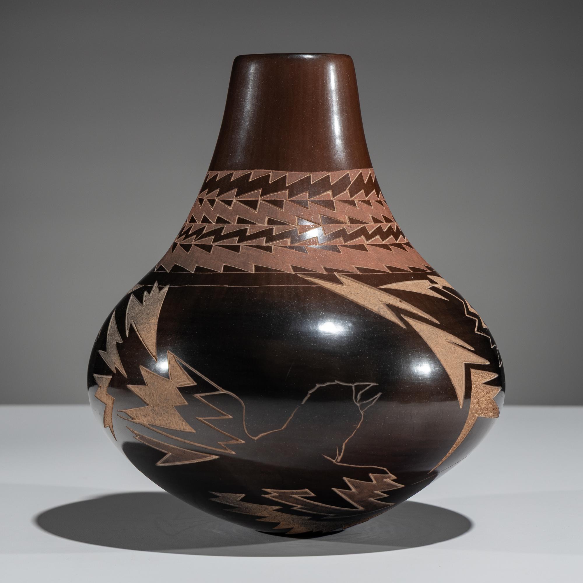 Three-Toned Sgraffito Pottery Jar, with Birds and Lightning
