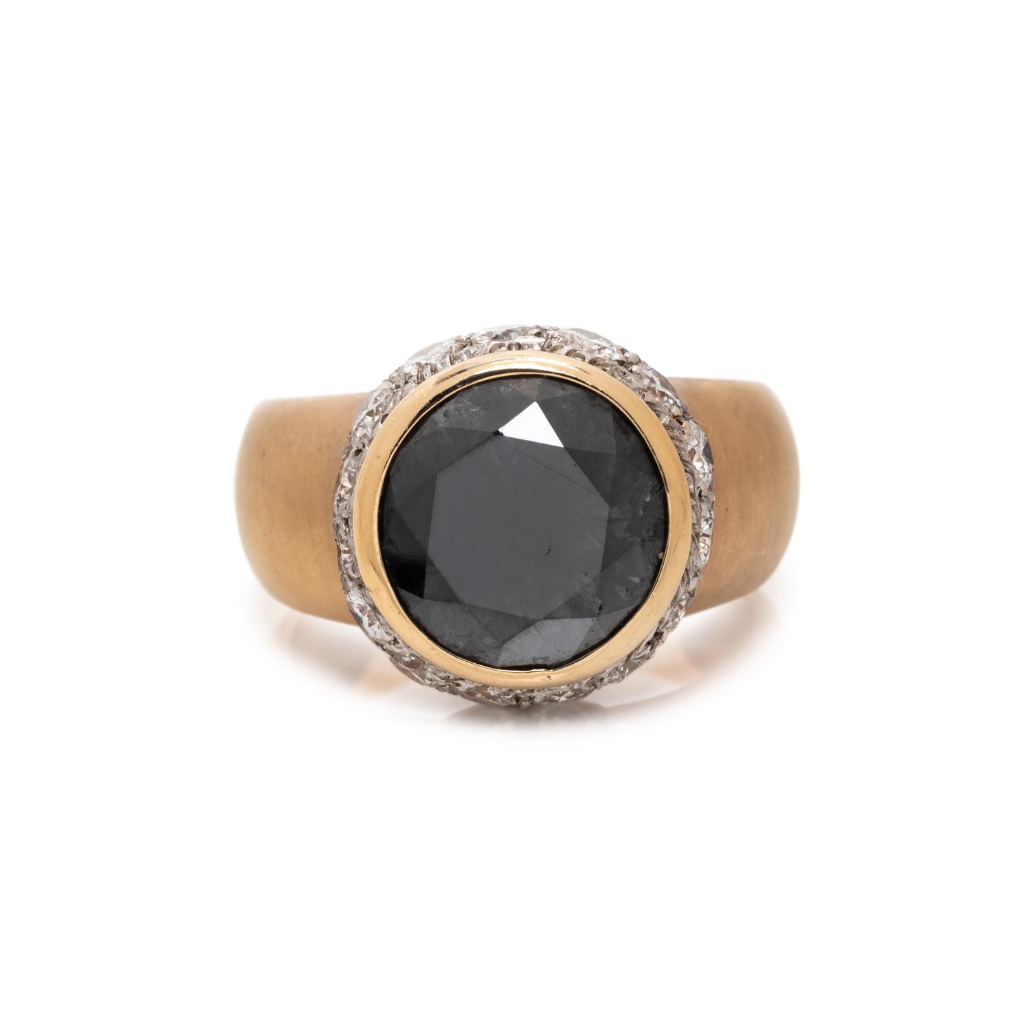 BLACK DIAMOND AND DIAMOND RING