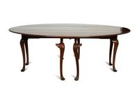 A Queen Anne Style Mahogany Gate-Leg Drop Leaf Dining Table — 20TH CENTURY