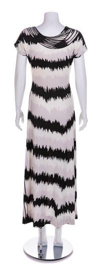 Roberta di Camerino White and Black Knit Dress, 1970s Size label: 40
