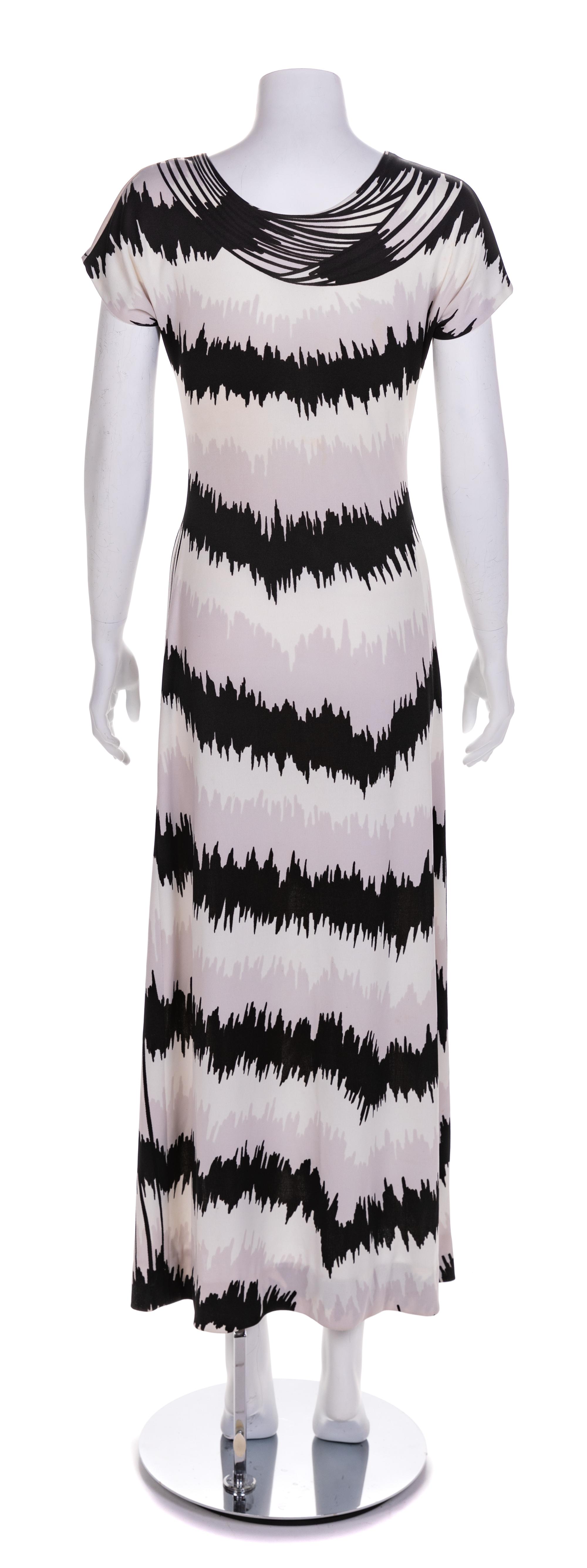 Roberta di Camerino White and Black Knit Dress, 1970s Size label: 40