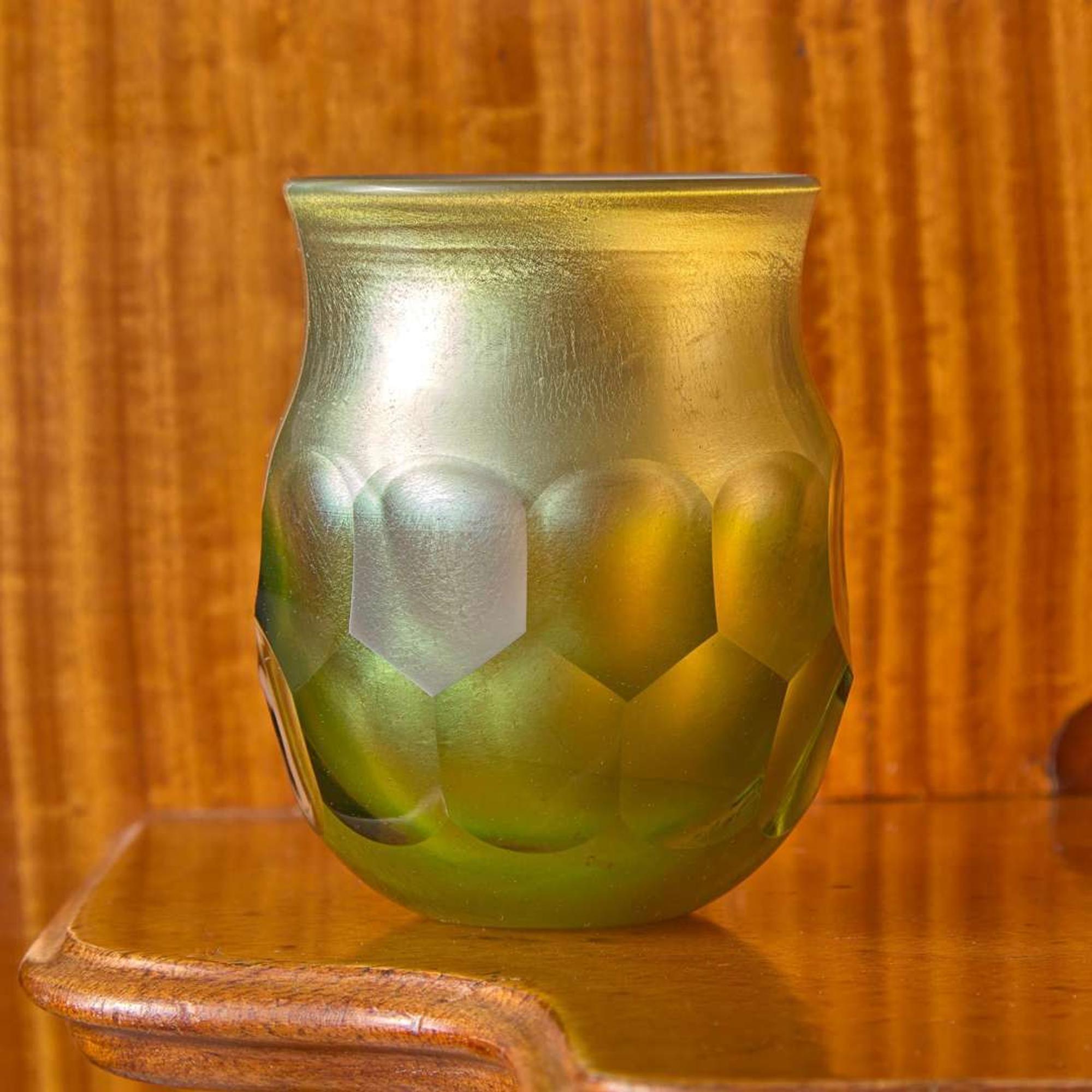 Tiffany Studios A Faceted Favrile Glass Vase or Tumbler, circa 1895