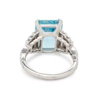 AQUAMARINE AND DIAMOND RING