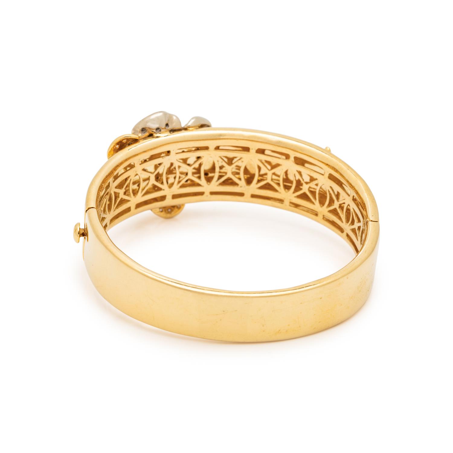 BICOLOR GOLD AND DIAMOND FLOWER BANGLE BRACELET