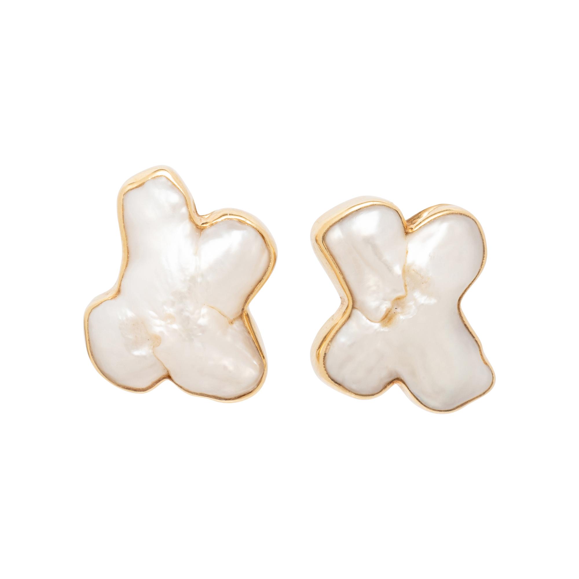 CHRISTOPHER WALLING, BAROQUE CULTURED PEARL 'X' EARRINGS