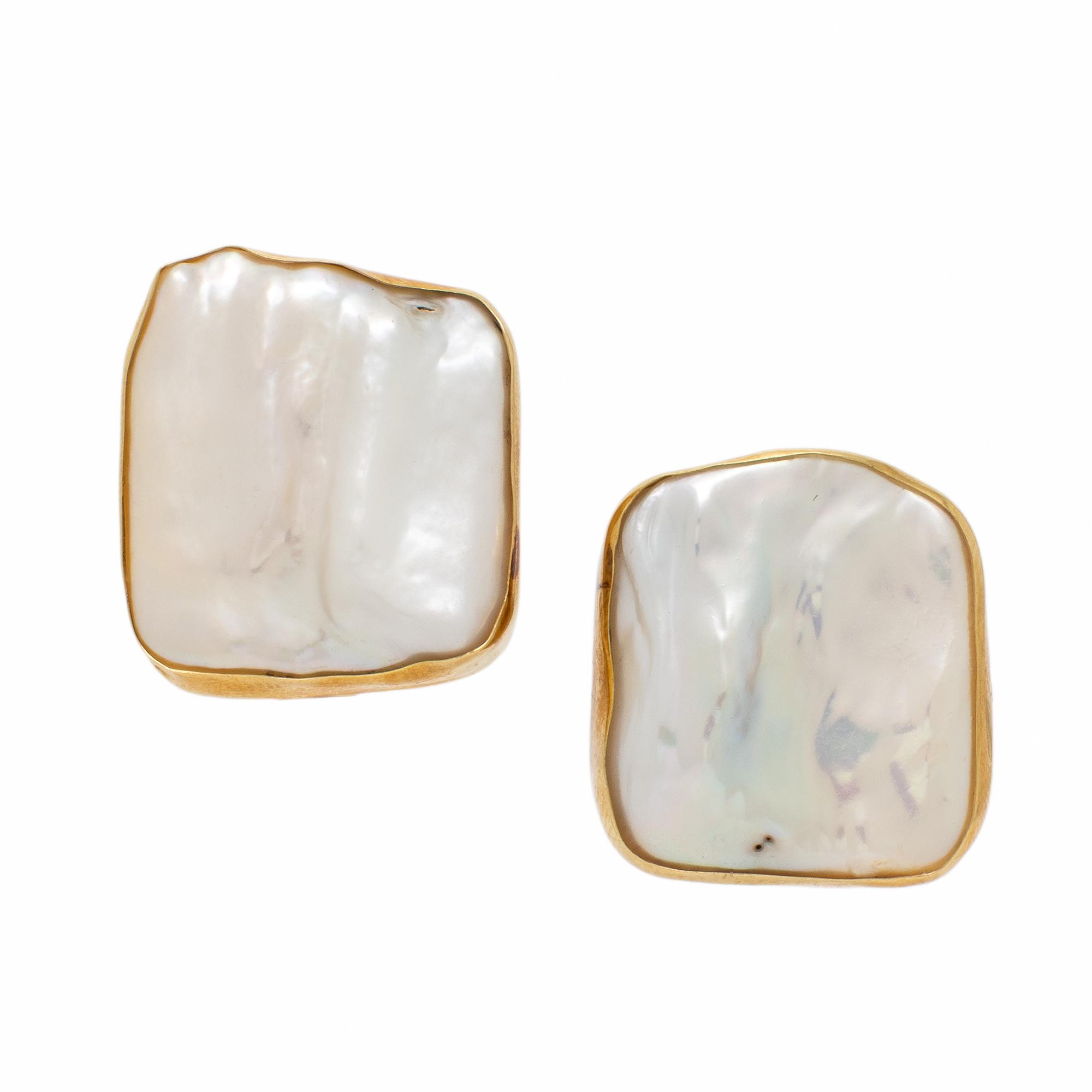 Cultured Biwa Pearl and Yellow Gold Earrings