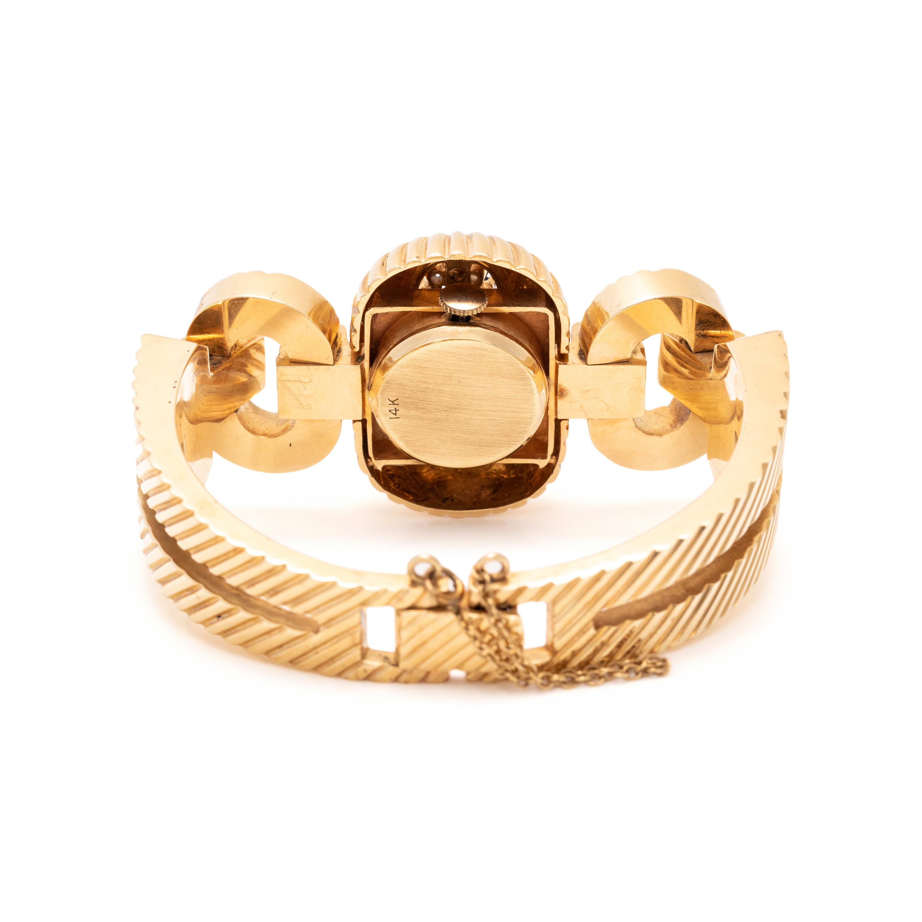 RETRO, YELLOW GOLD, SAPPHIRE AND DIAMOND SURPRISE WRISTWATCH