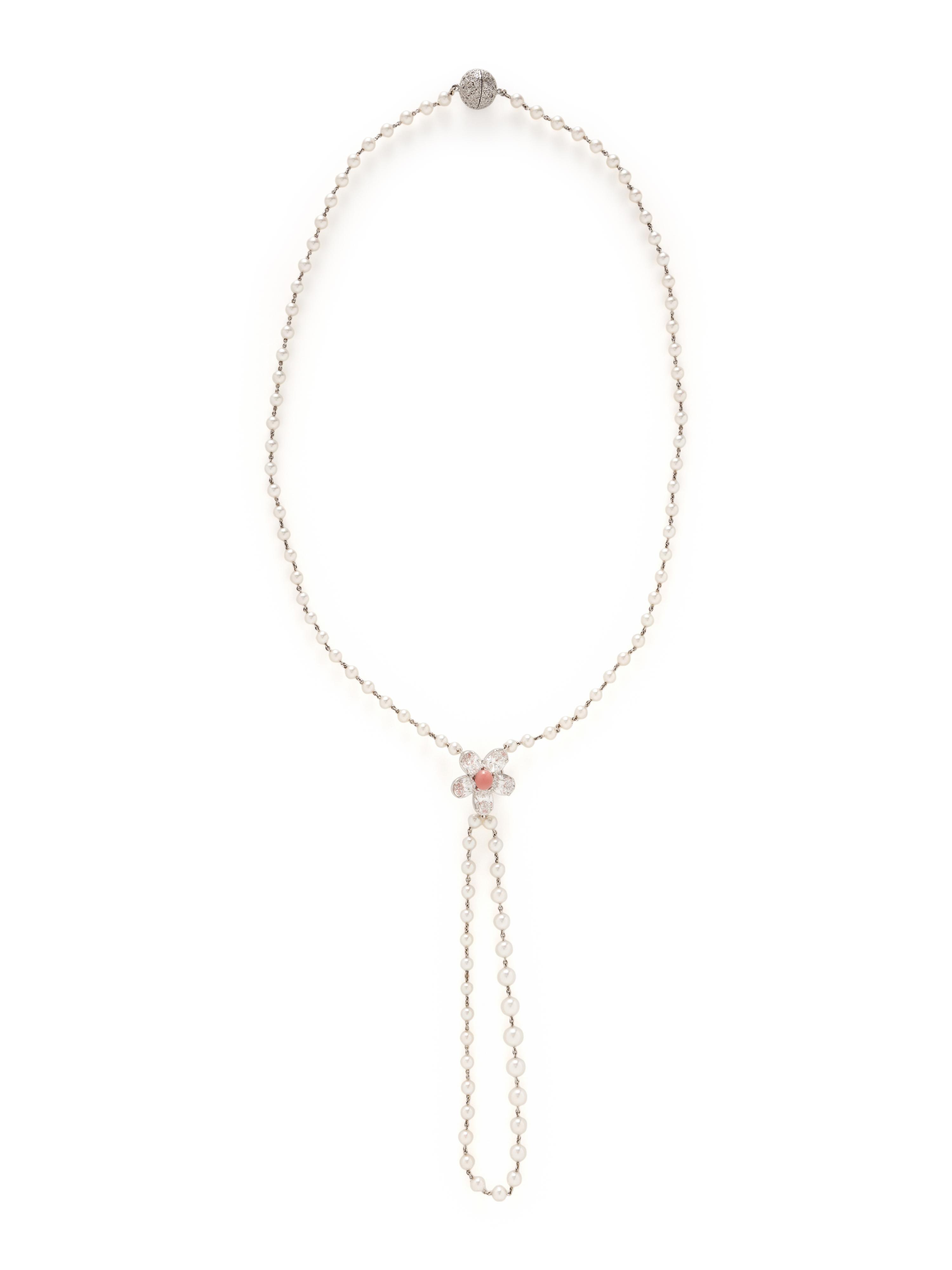 DIAMOND, CULTURED PEARL, AND CONCH PEARL NECKLACE