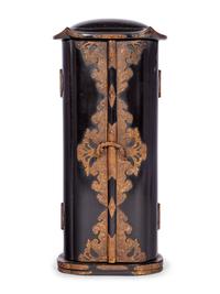 A Gilt Wood Figure of Standing Kannon and A Black and Gilt Wood Traveling Shrine