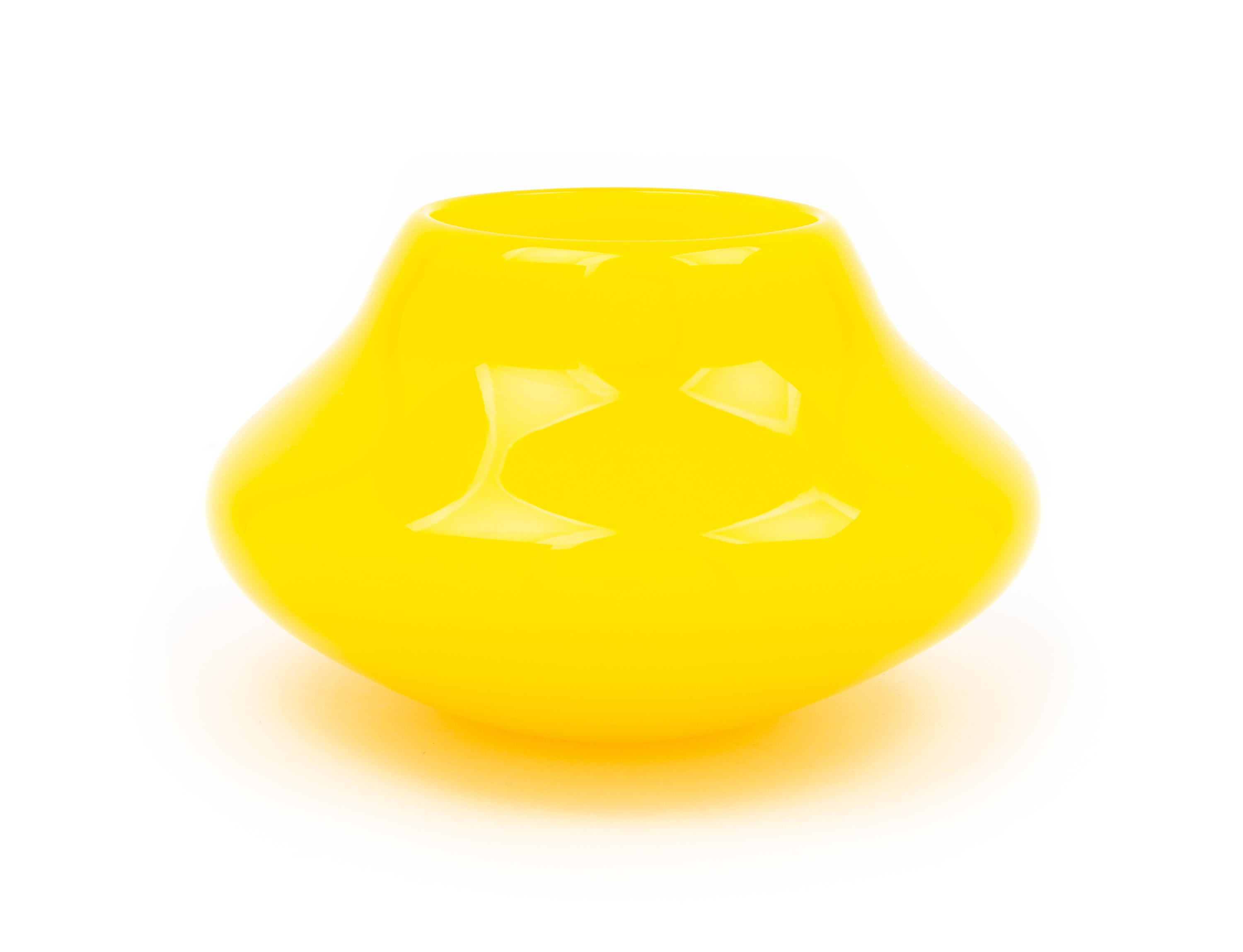 Lotton Art Glass, Illinois, USA, by Daniel Lotton, vase