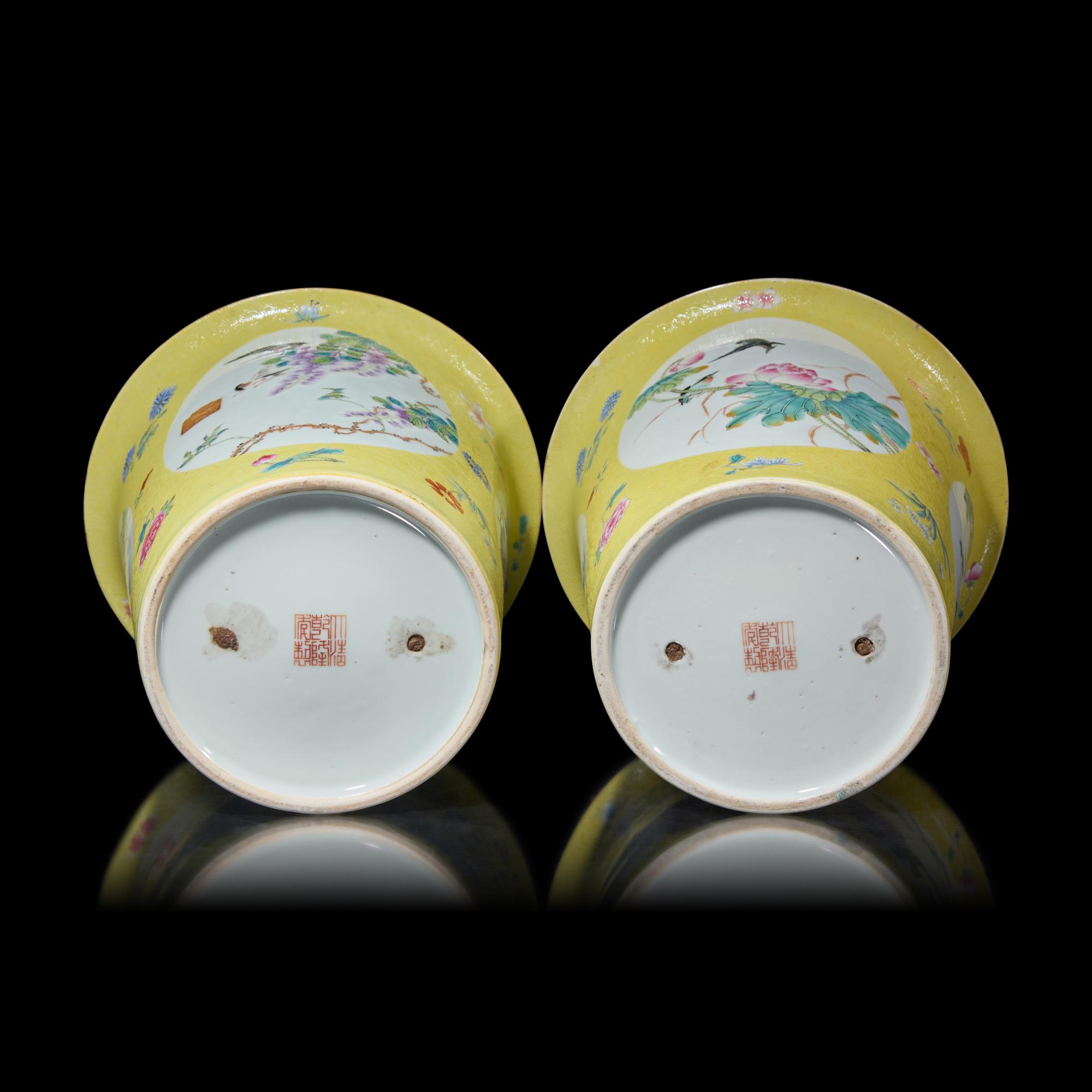 A Pair of Chinese Sgraffito Yellow Ground Famille Rose Porcelain Planters, 20th Century 近代 軋道黃地粉彩花鳥圖花盆一對