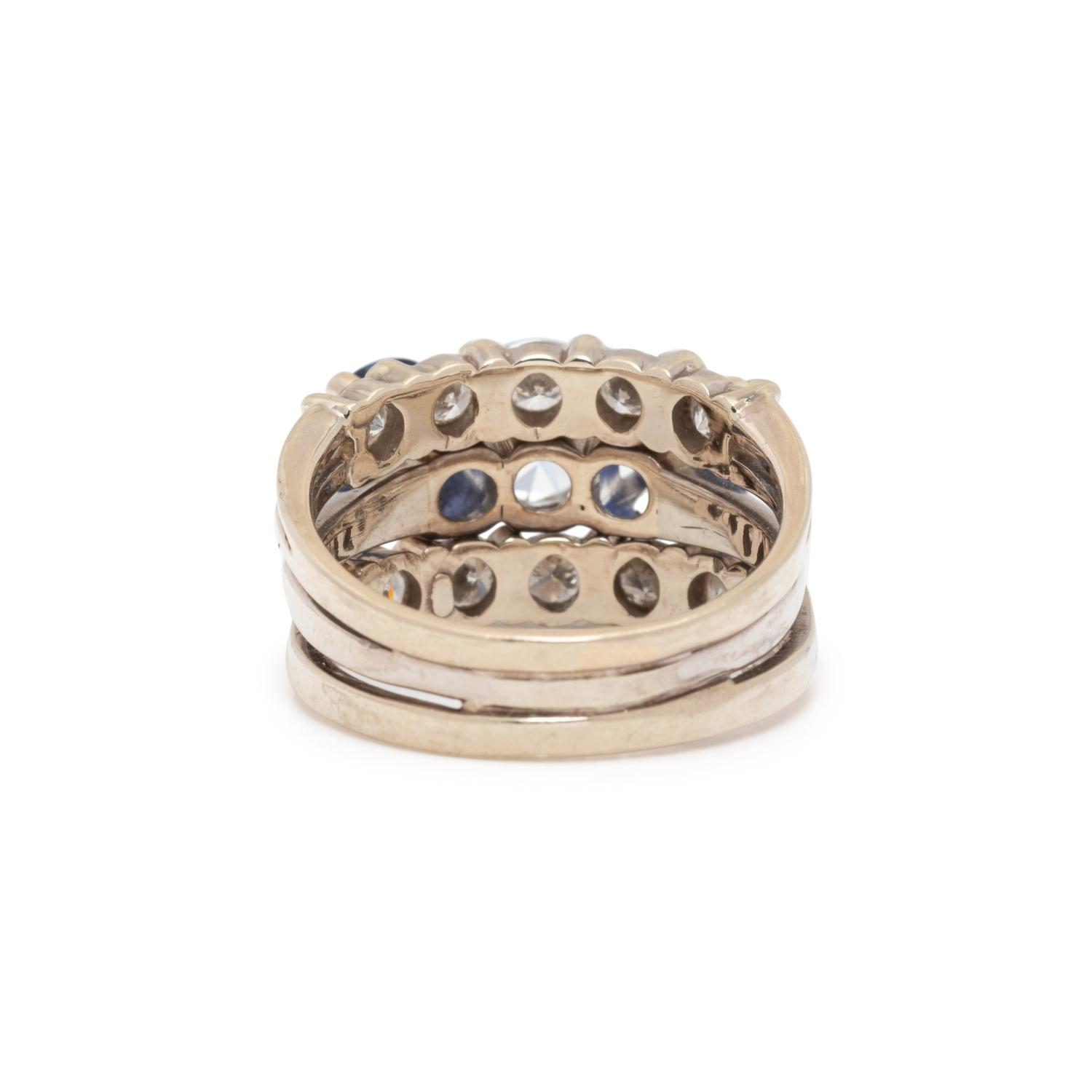 DIAMOND AND SAPPHIRE RING