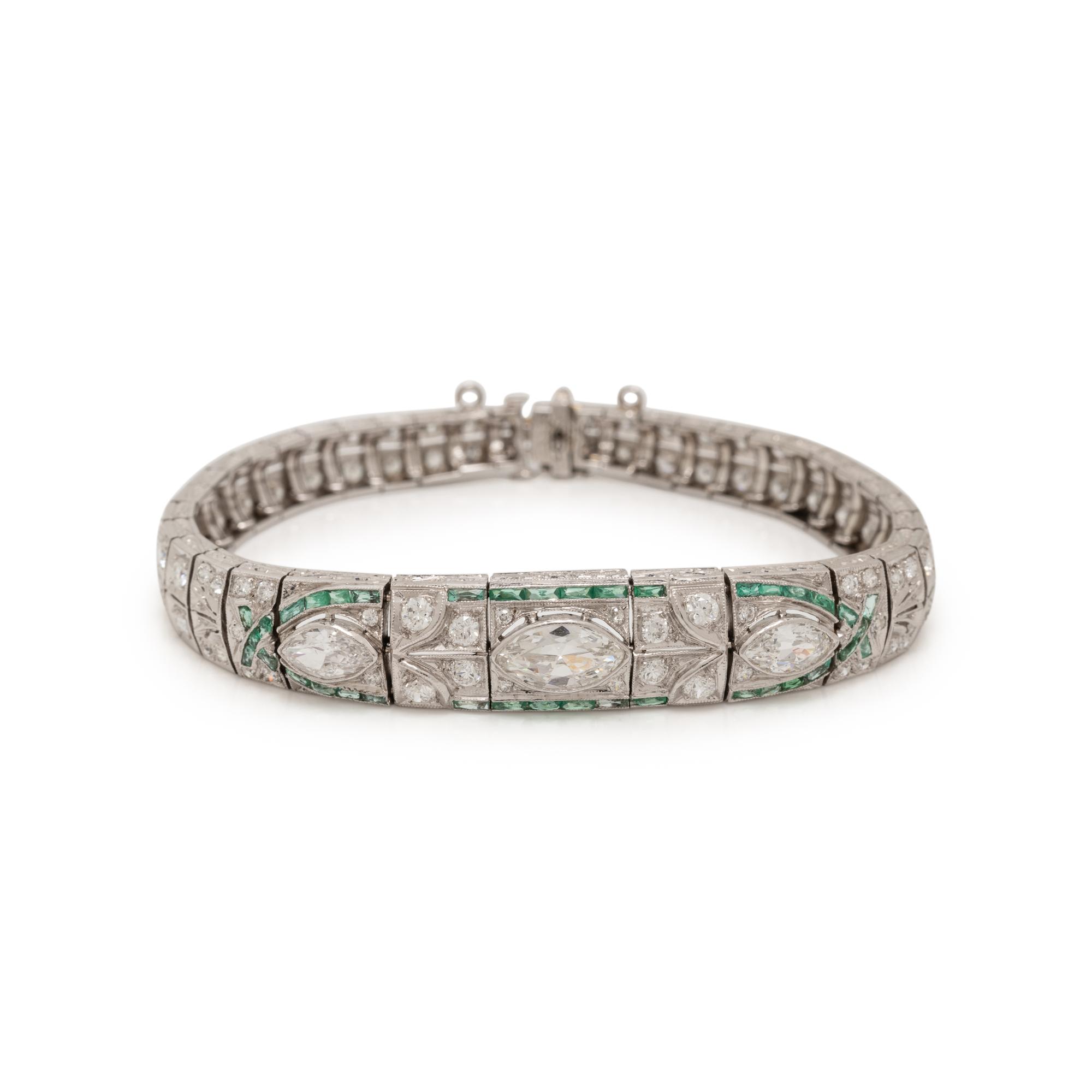 ART DECO, DIAMOND AND EMERALD BRACELET
