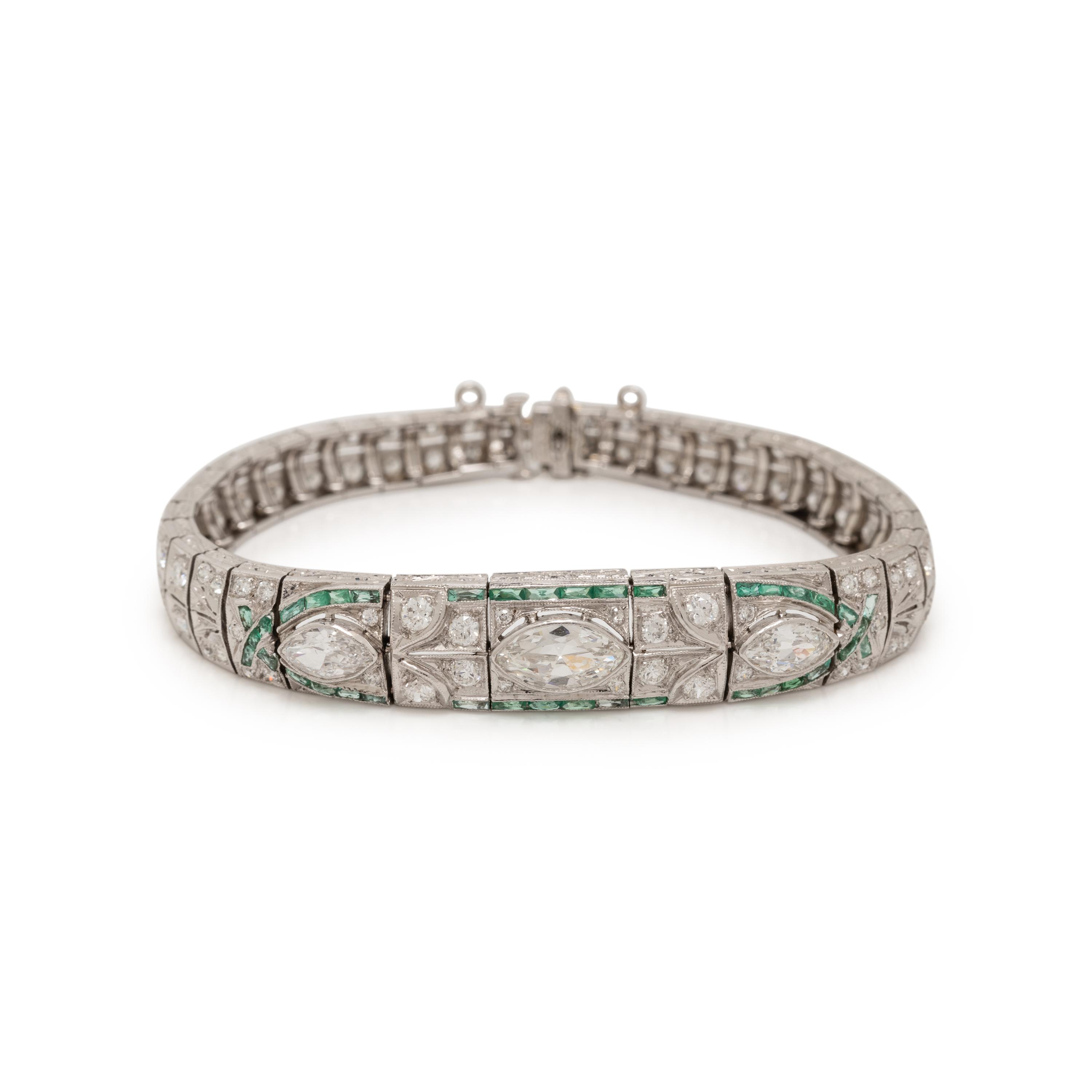 ART DECO, DIAMOND AND EMERALD BRACELET